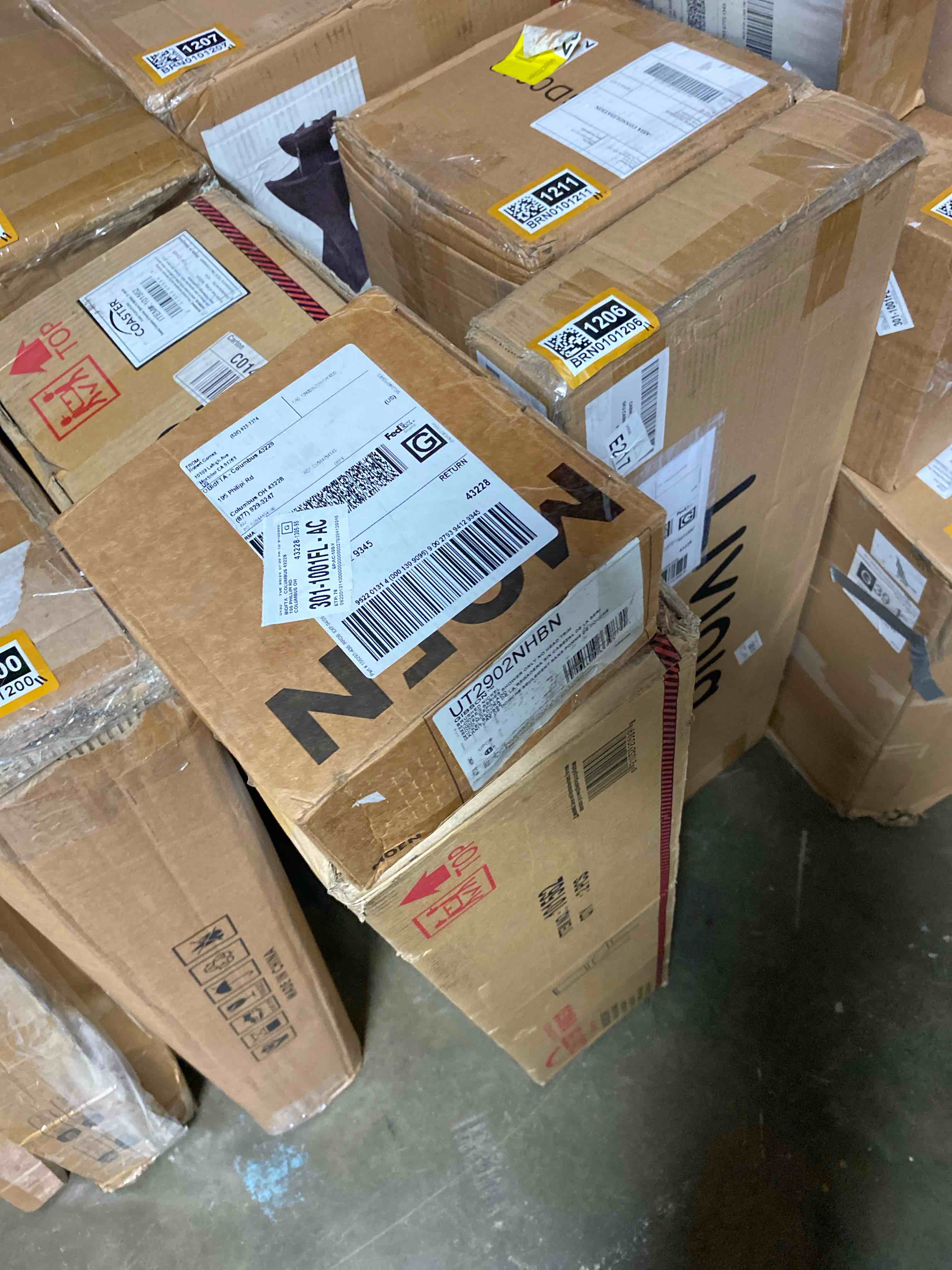 https://s3.amazonaws.com/lotting-images-prod/phillipi/BRN0101187_1727282620194.jpeg