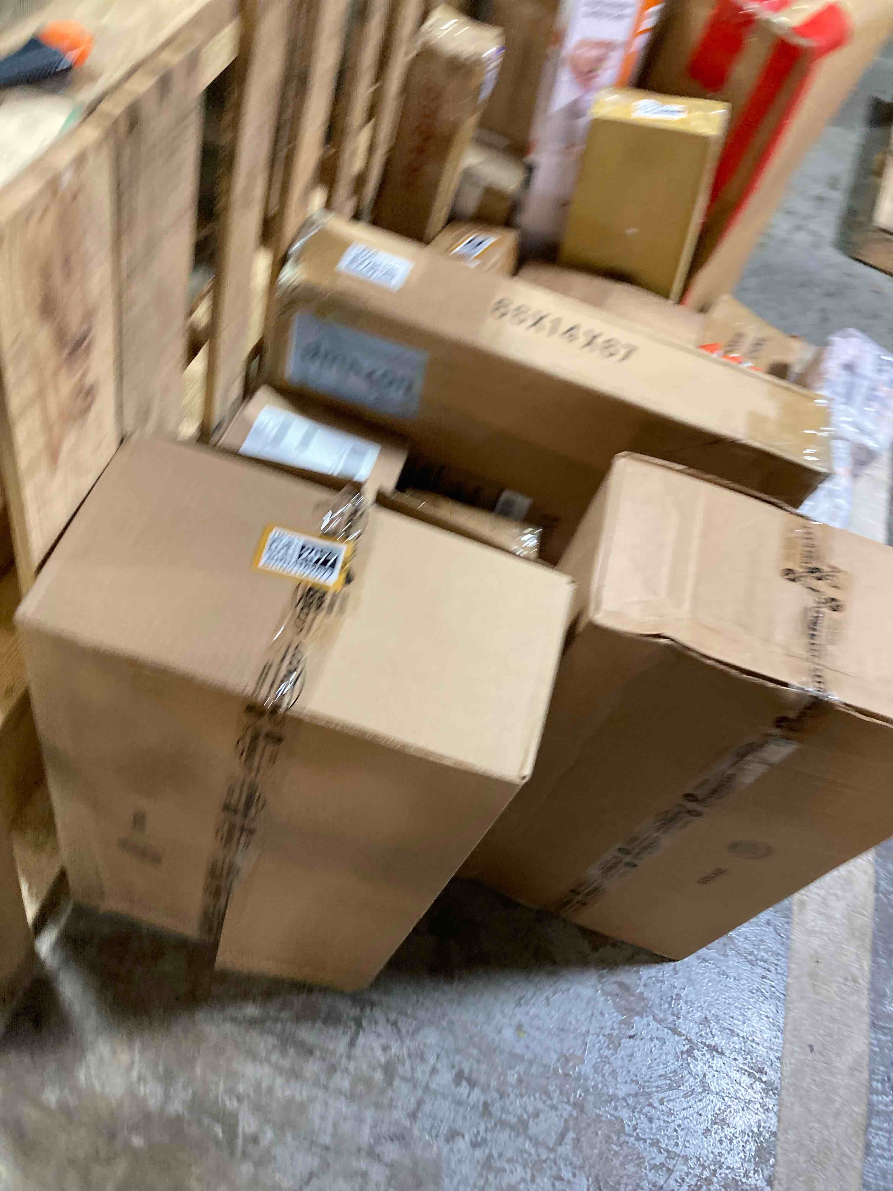 https://s3.amazonaws.com/lotting-images-prod/phillipi/BRN0102076_1742829939243.jpeg