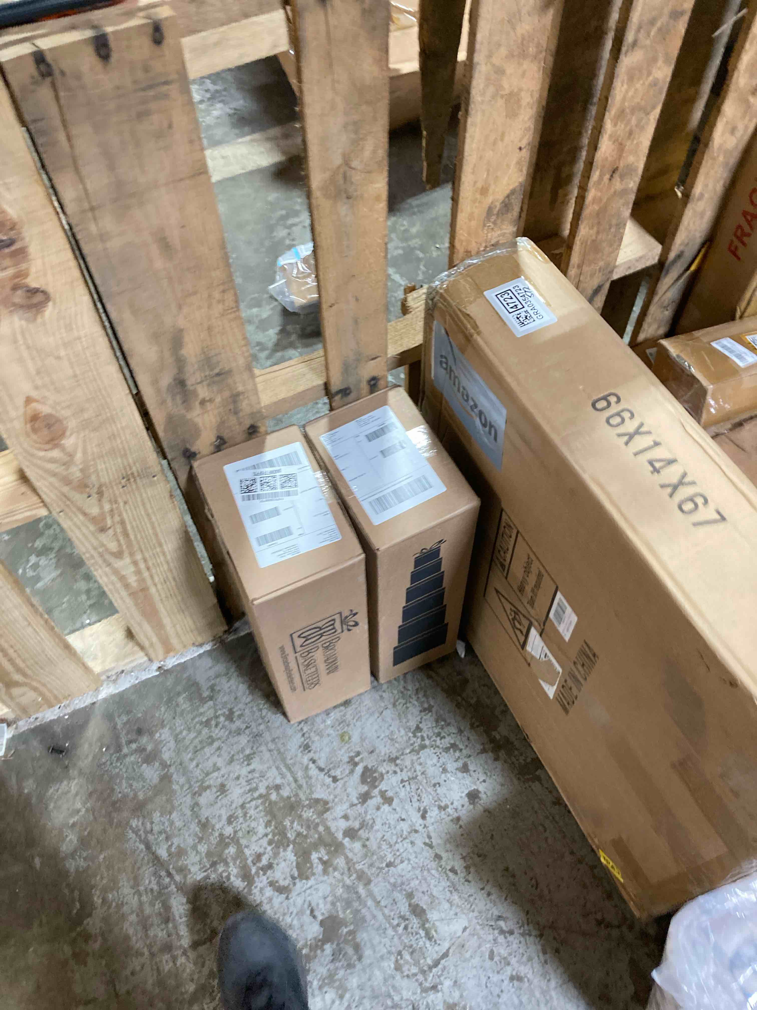 https://s3.amazonaws.com/lotting-images-prod/phillipi/BRN0102079_1742829129811.jpeg