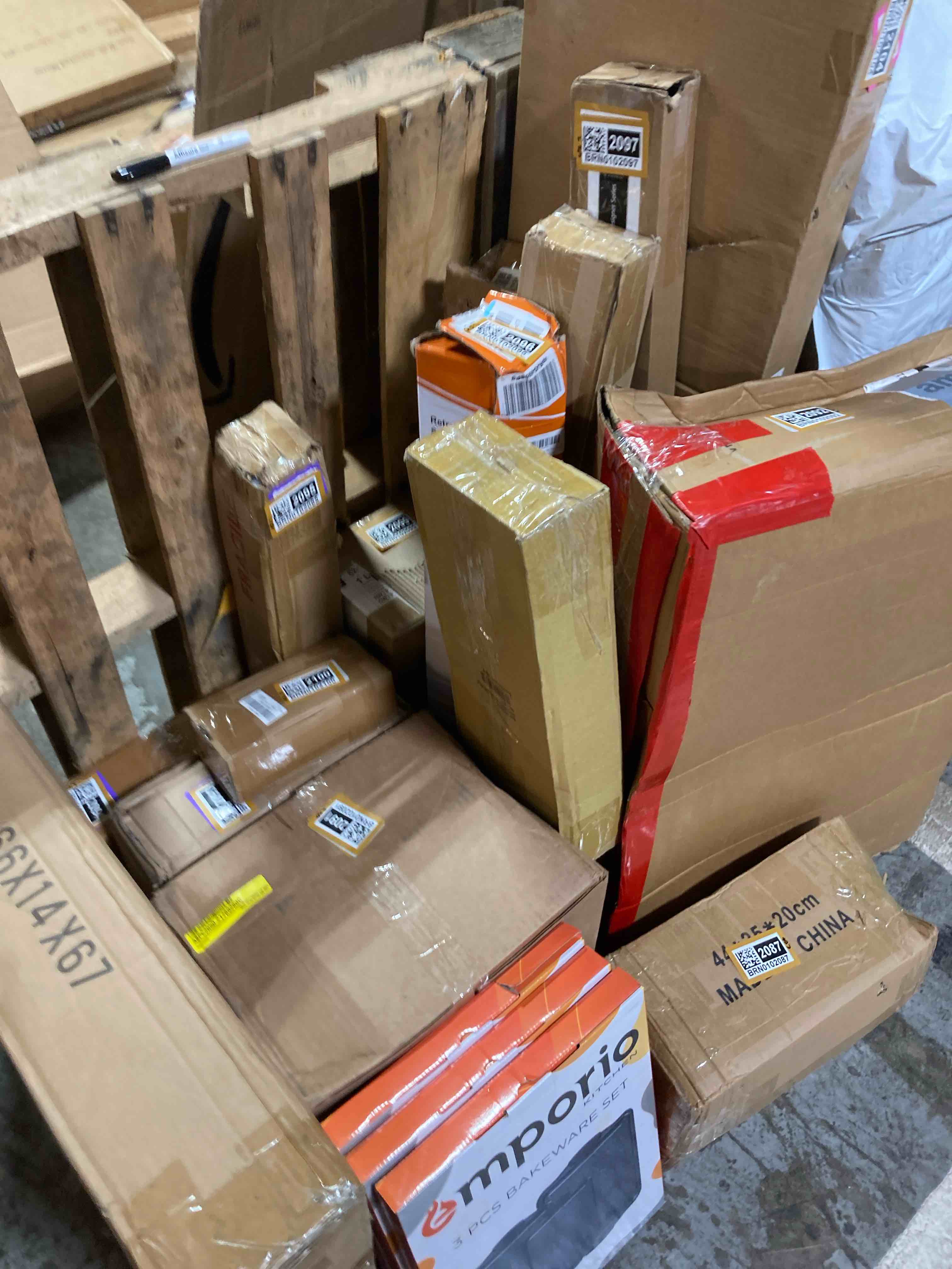 https://s3.amazonaws.com/lotting-images-prod/phillipi/BRN0102086_1742828443310.jpeg