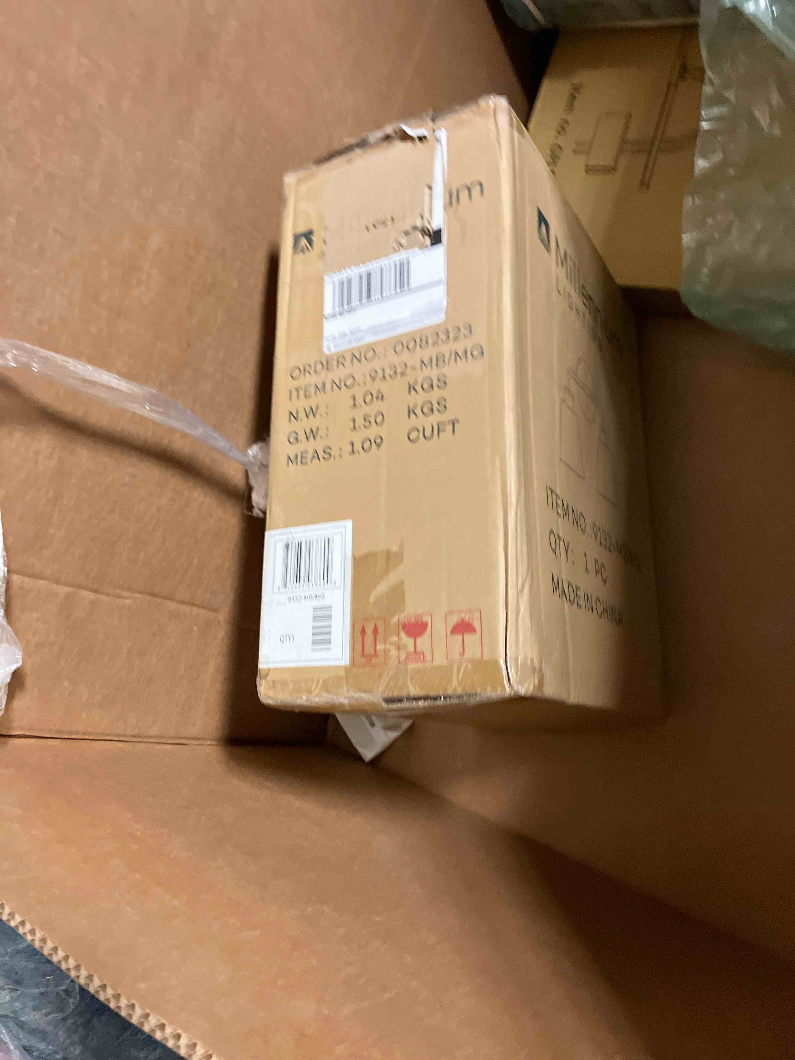 https://s3.amazonaws.com/lotting-images-prod/phillipi/BRN0102964_1738959236806.jpeg