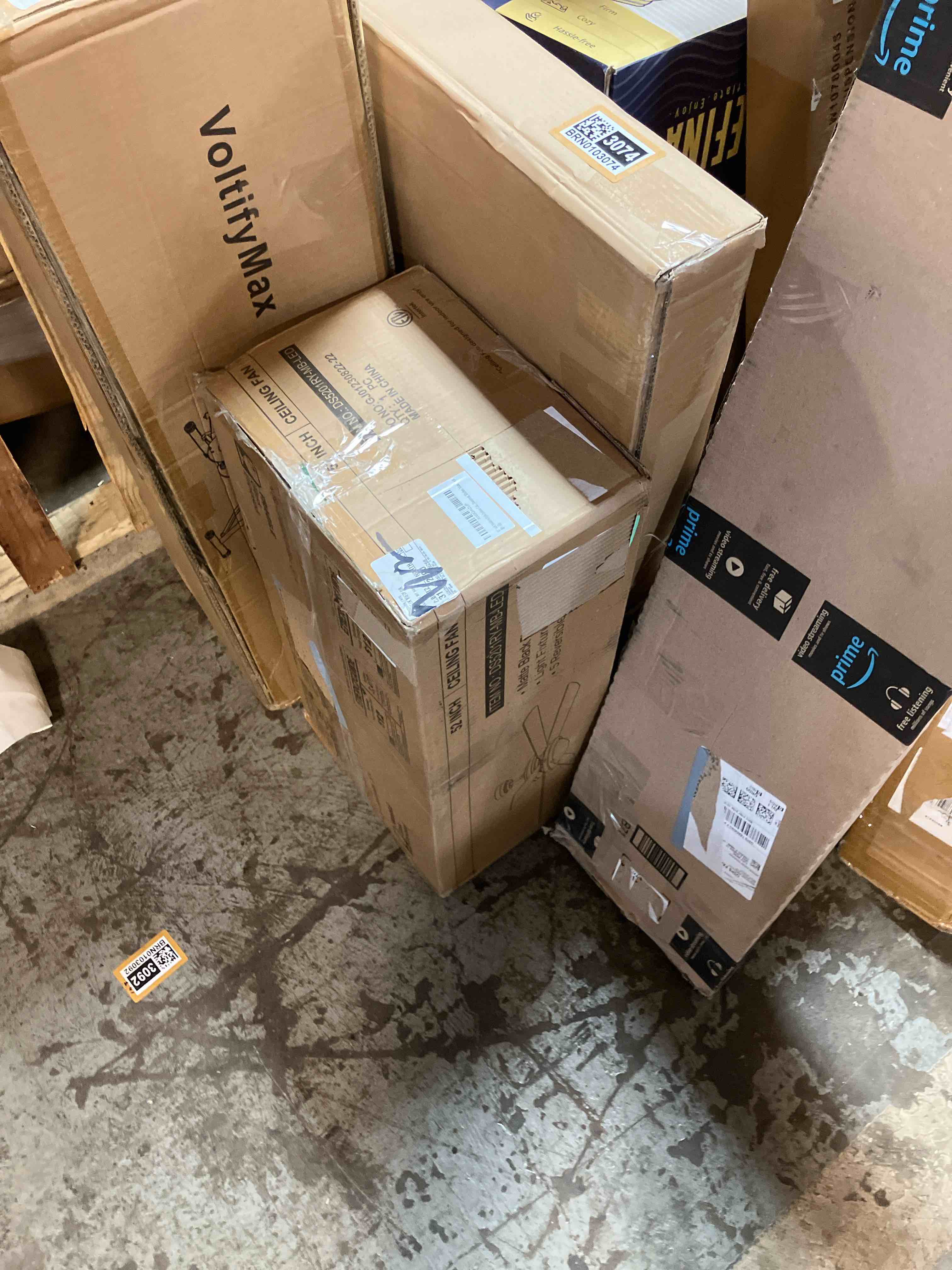 https://s3.amazonaws.com/lotting-images-prod/phillipi/BRN0103070_1738182884364.jpeg