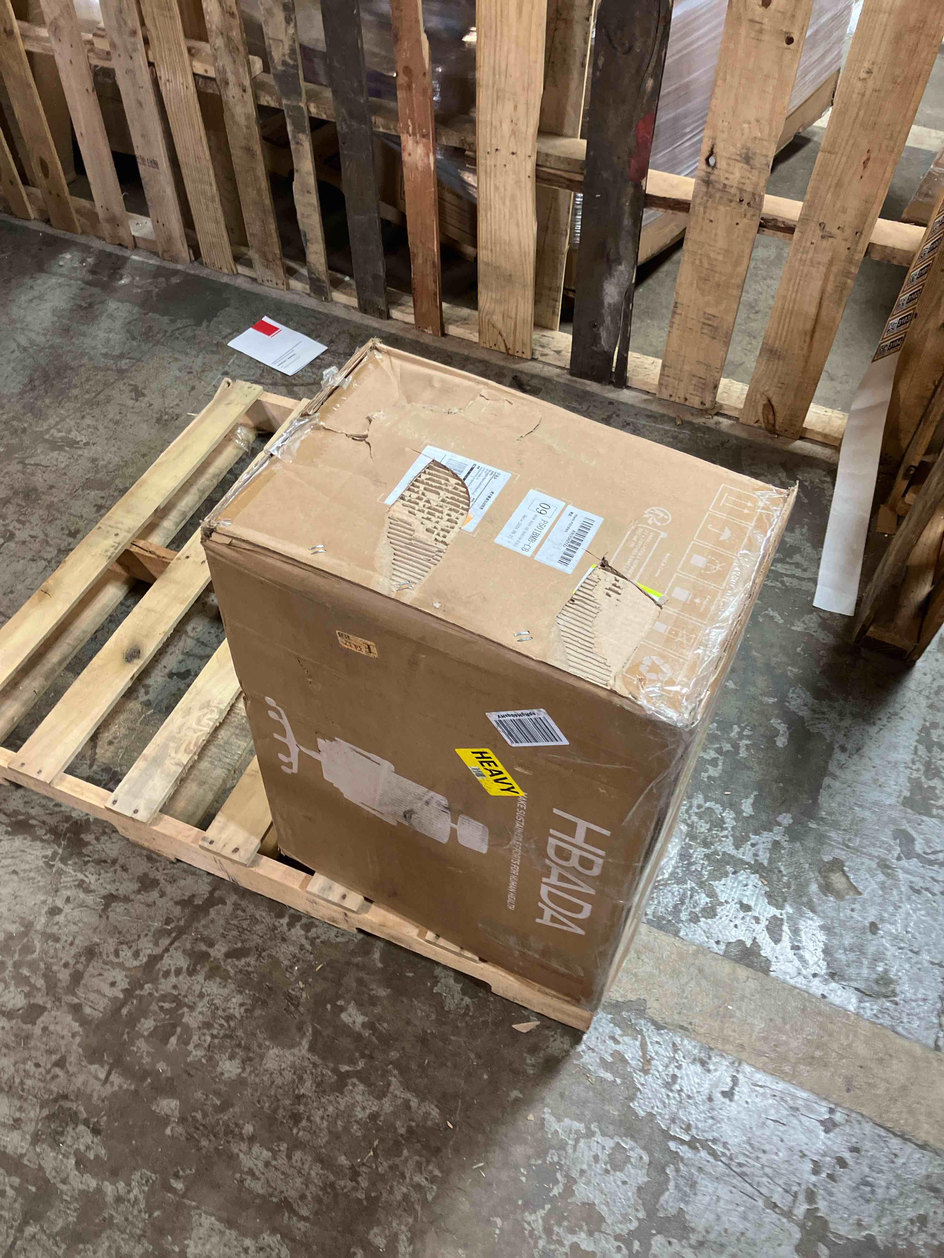 https://s3.amazonaws.com/lotting-images-prod/phillipi/BRN0103104_1738179576622.jpeg