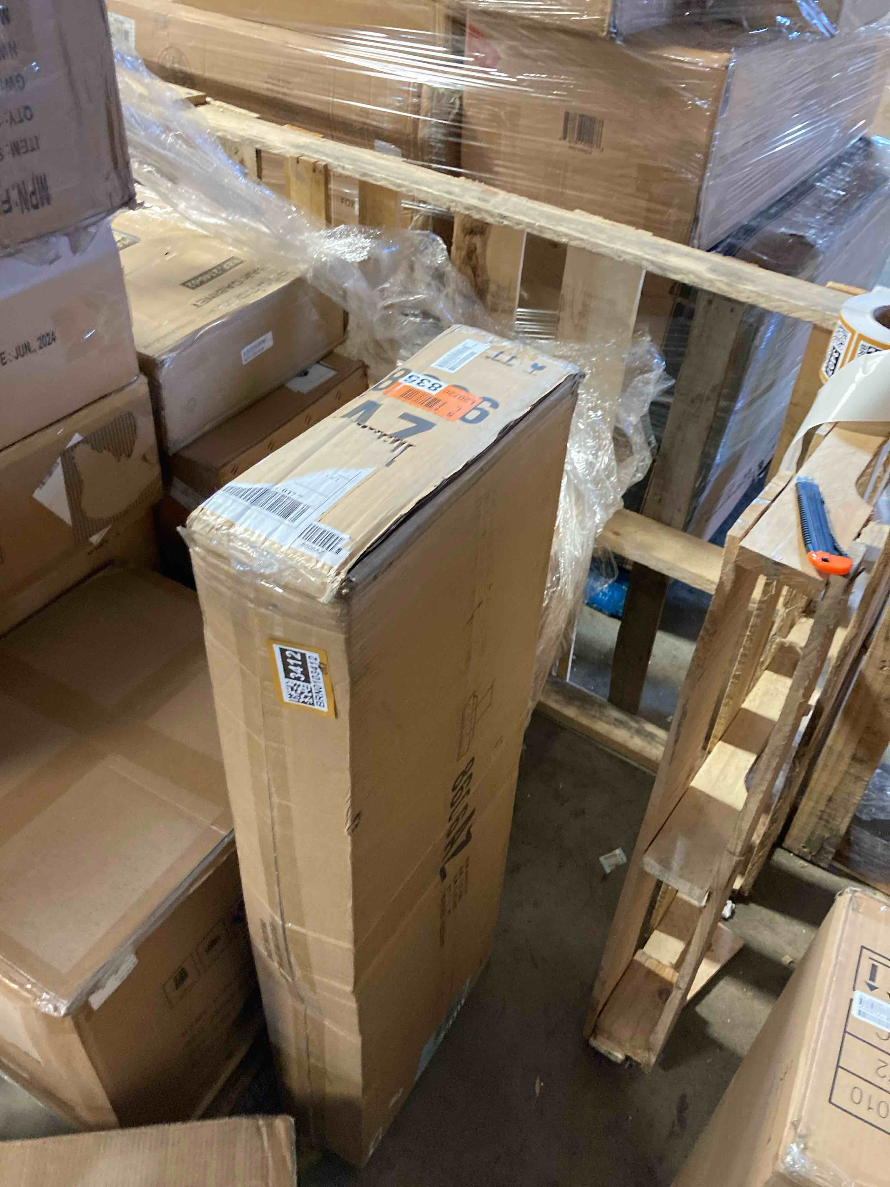 https://s3.amazonaws.com/lotting-images-prod/phillipi/BRN0103412_1736363571373.jpeg