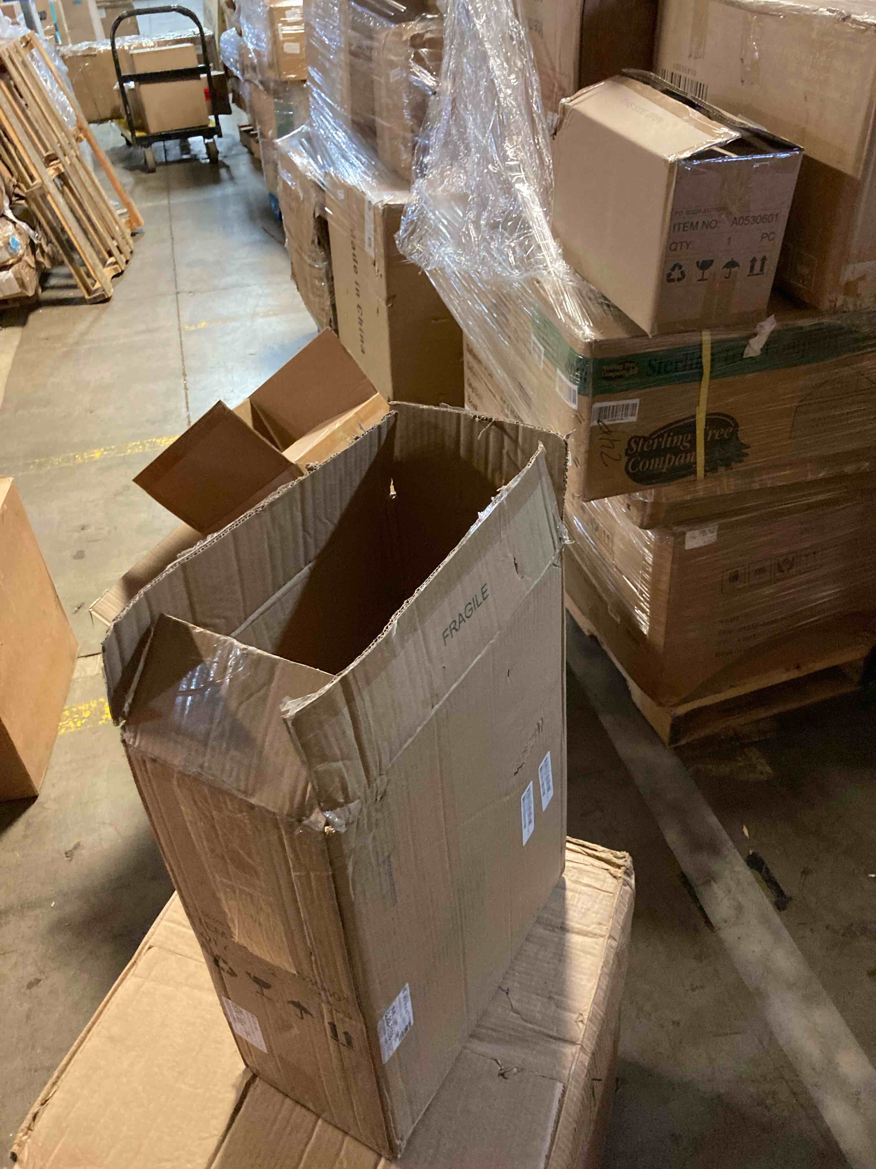 https://s3.amazonaws.com/lotting-images-prod/phillipi/BRN0103418_1736361590858.jpeg