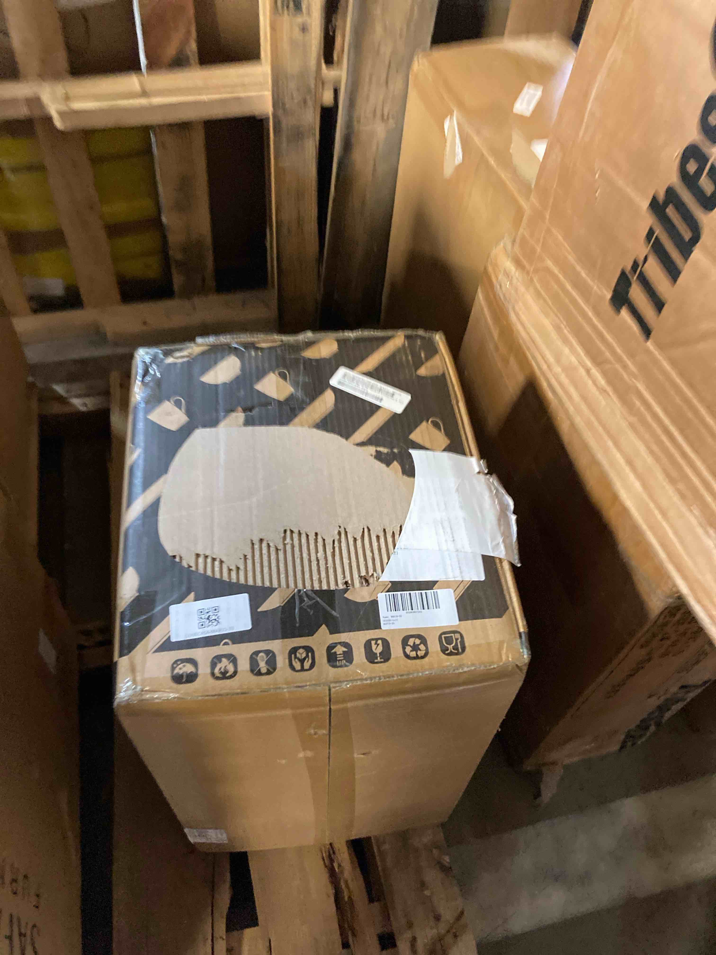 https://s3.amazonaws.com/lotting-images-prod/phillipi/BRN0103433_1736358456007.jpeg