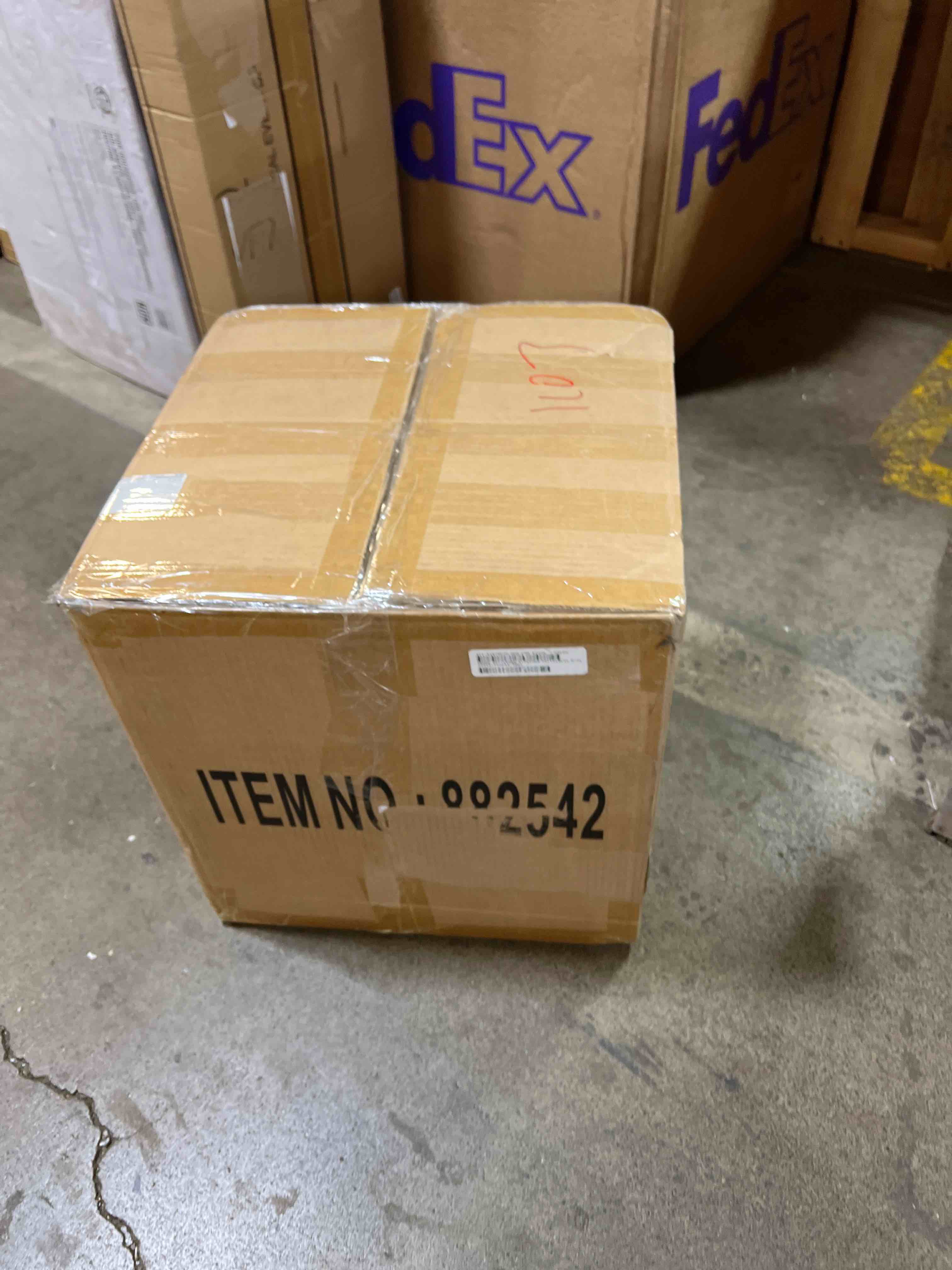 https://s3.amazonaws.com/lotting-images-prod/phillipi/BRN0103694_1735250529559.jpeg