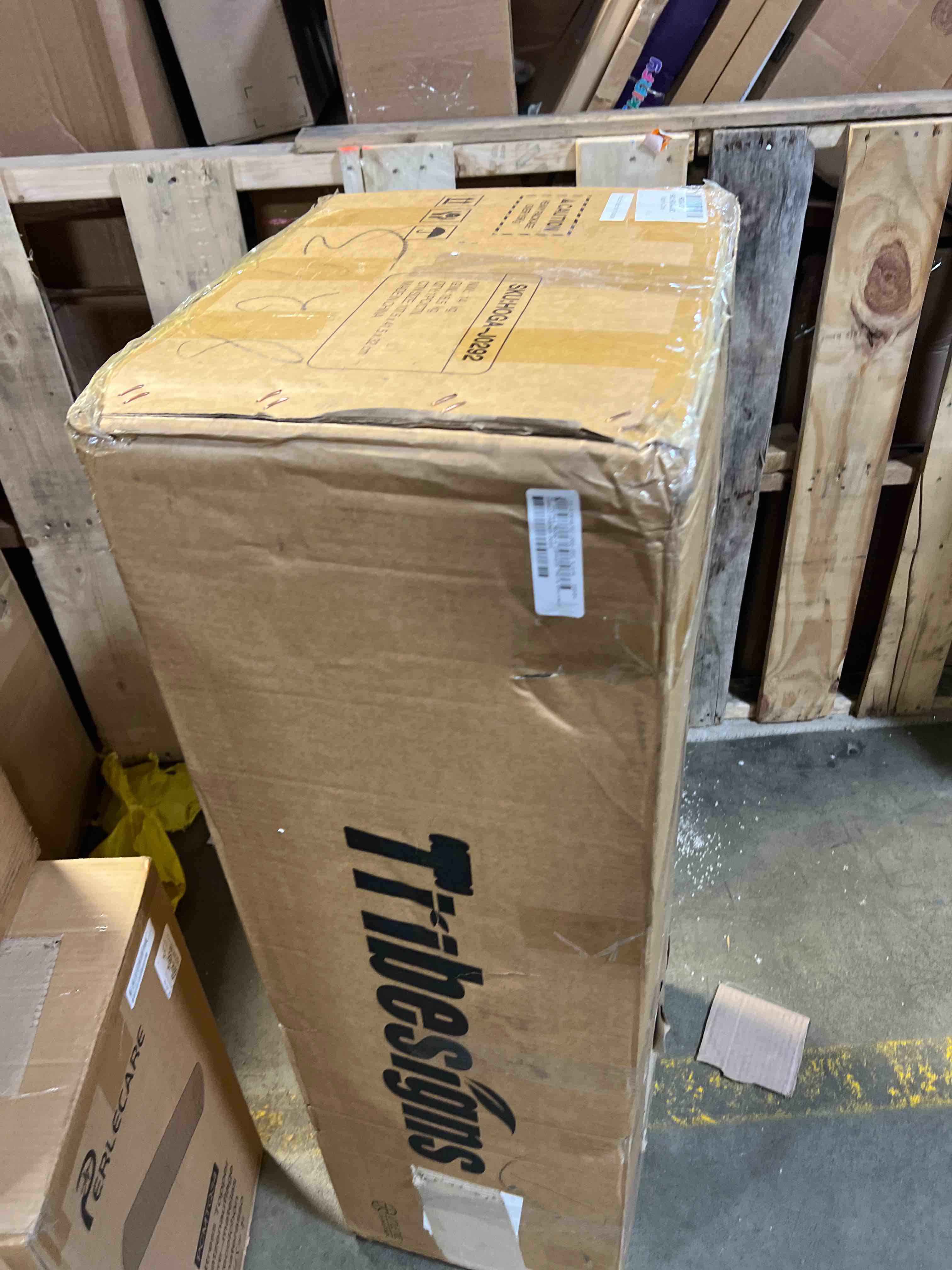 https://s3.amazonaws.com/lotting-images-prod/phillipi/BRN0103727_1735245755718.jpeg