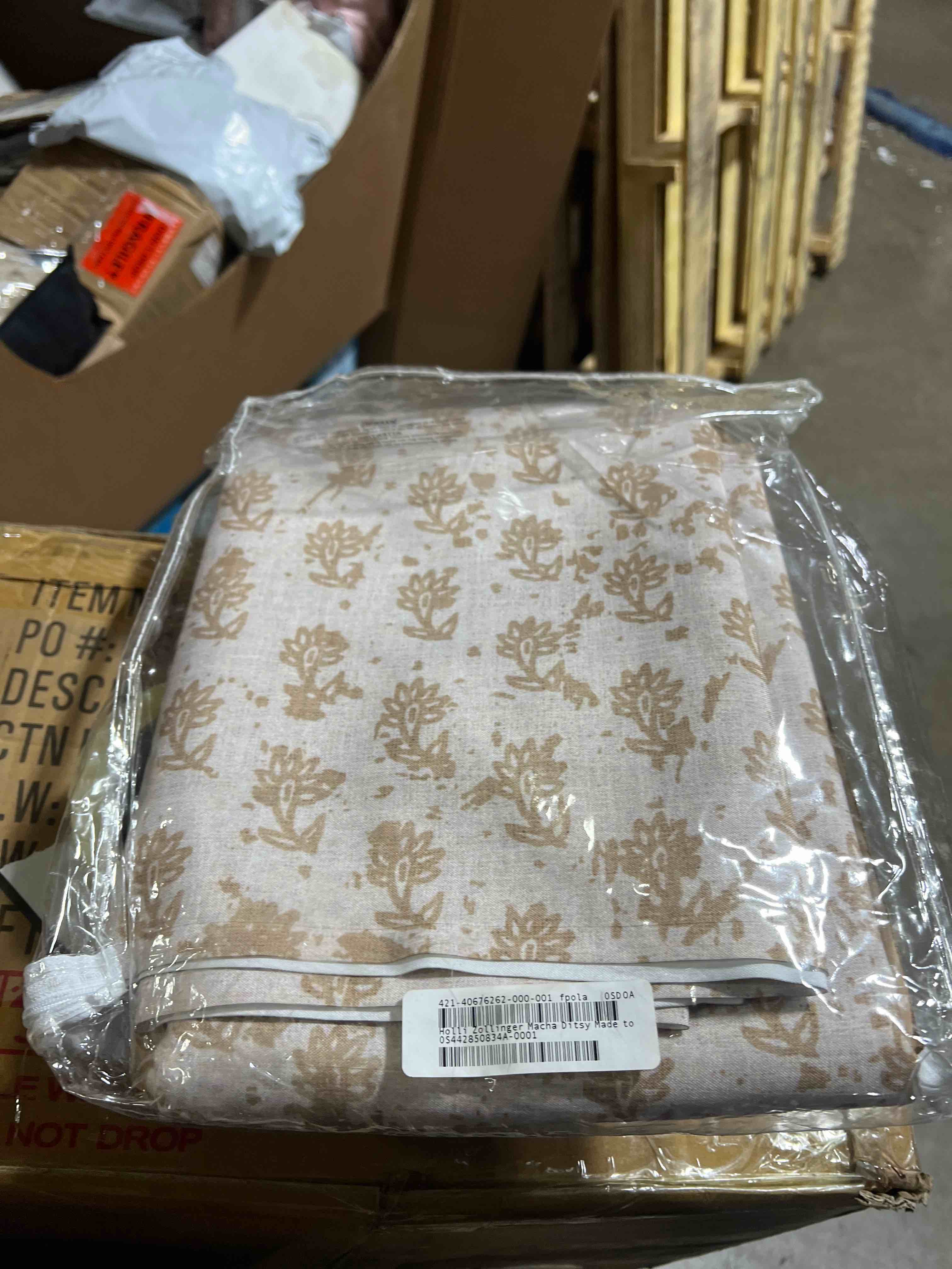 https://s3.amazonaws.com/lotting-images-prod/phillipi/BRN0103915_1734643981440.jpeg