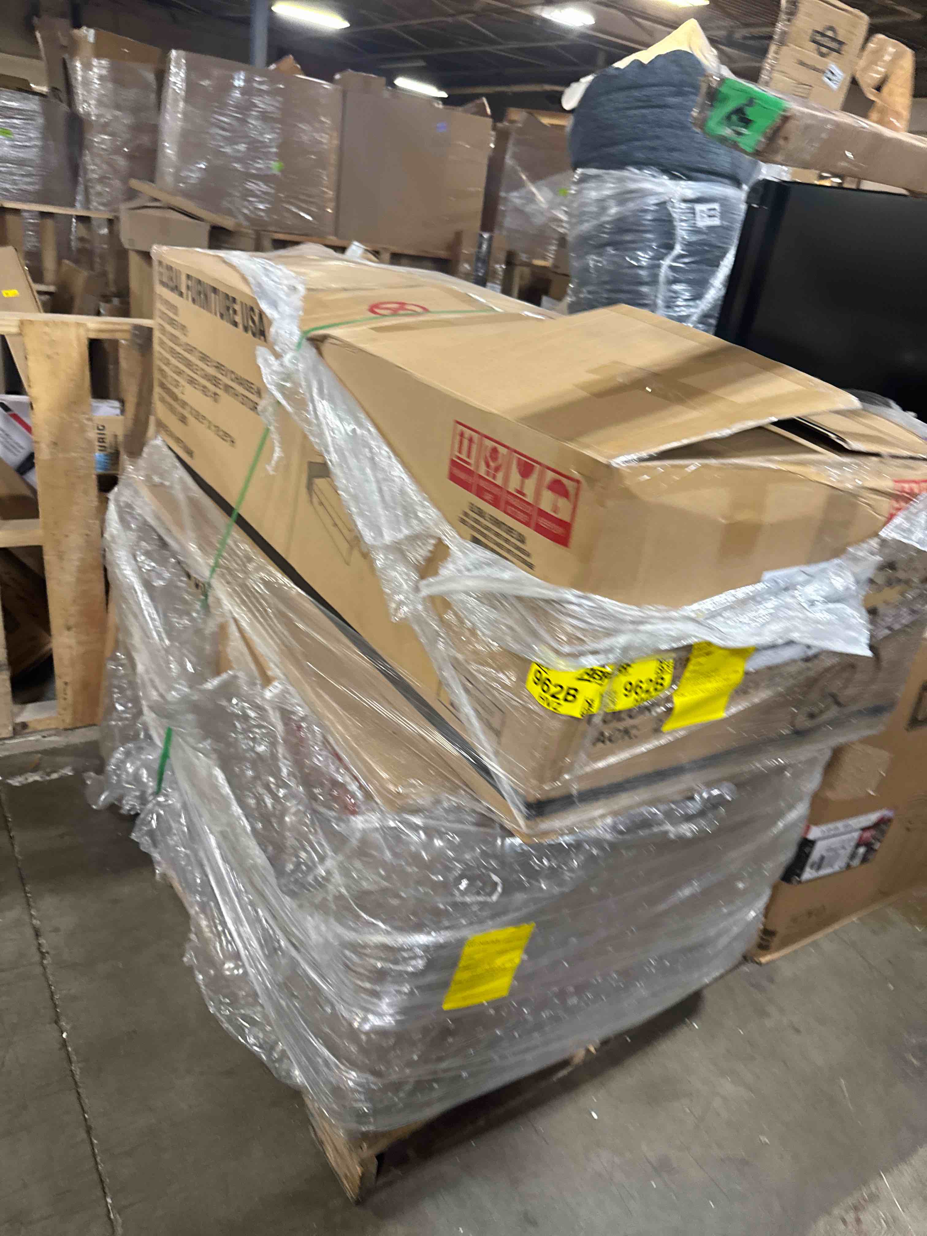 https://s3.amazonaws.com/lotting-images-prod/phillipi/BRN0104002_1758913567105.jpeg