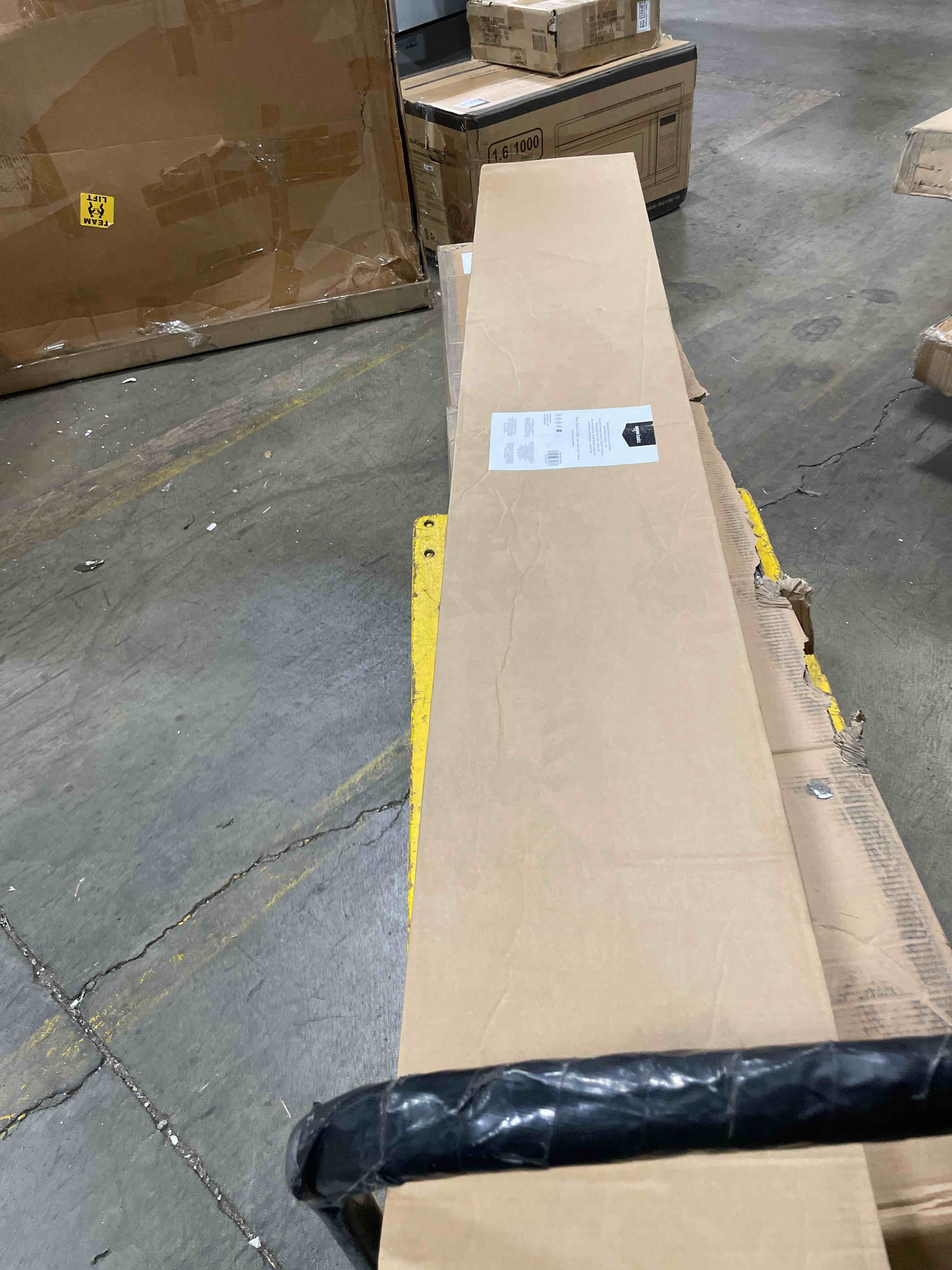 https://s3.amazonaws.com/lotting-images-prod/phillipi/BRN0104009_1758915933871.jpeg