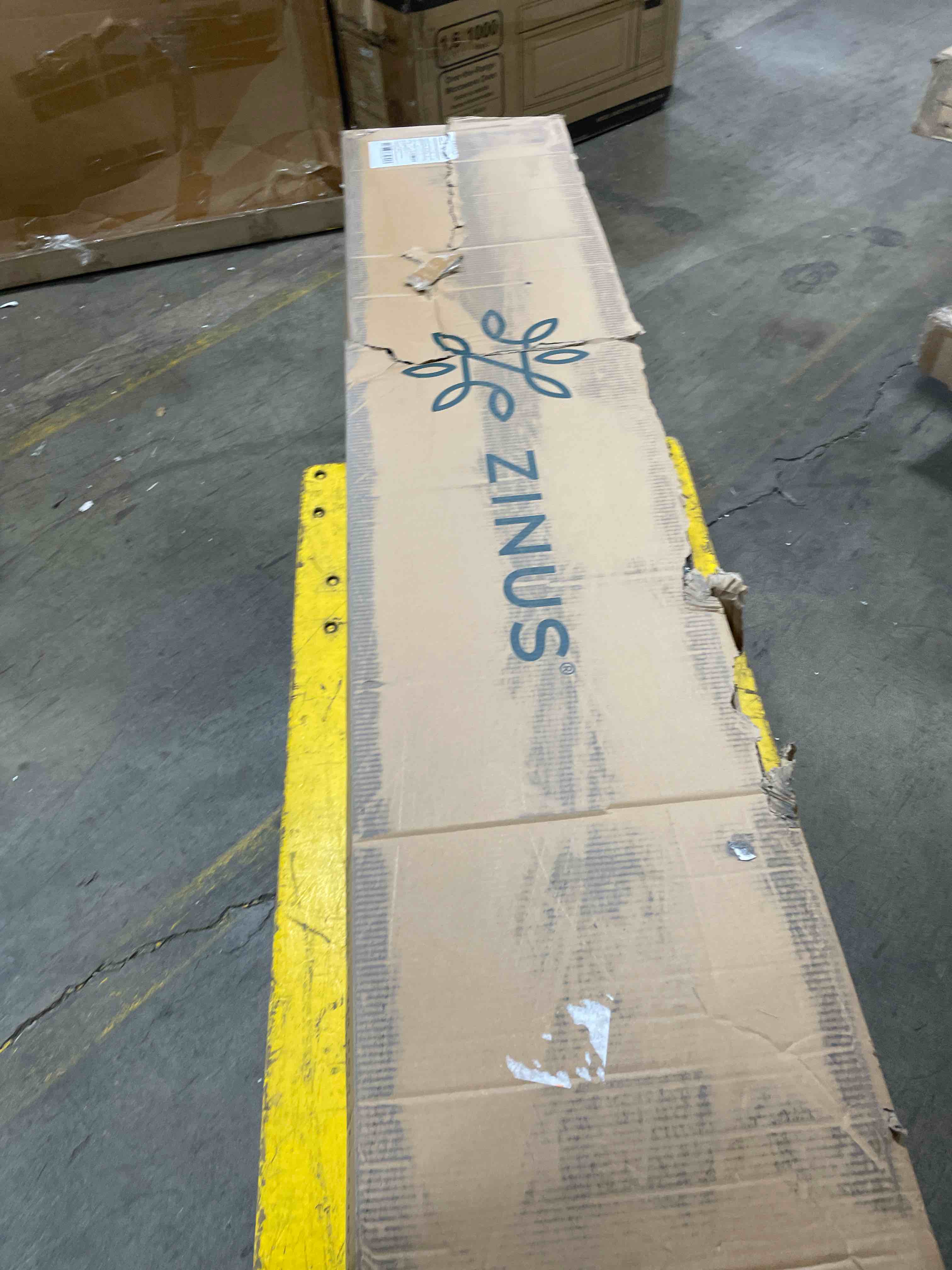 https://s3.amazonaws.com/lotting-images-prod/phillipi/BRN0104010_1758915993158.jpeg