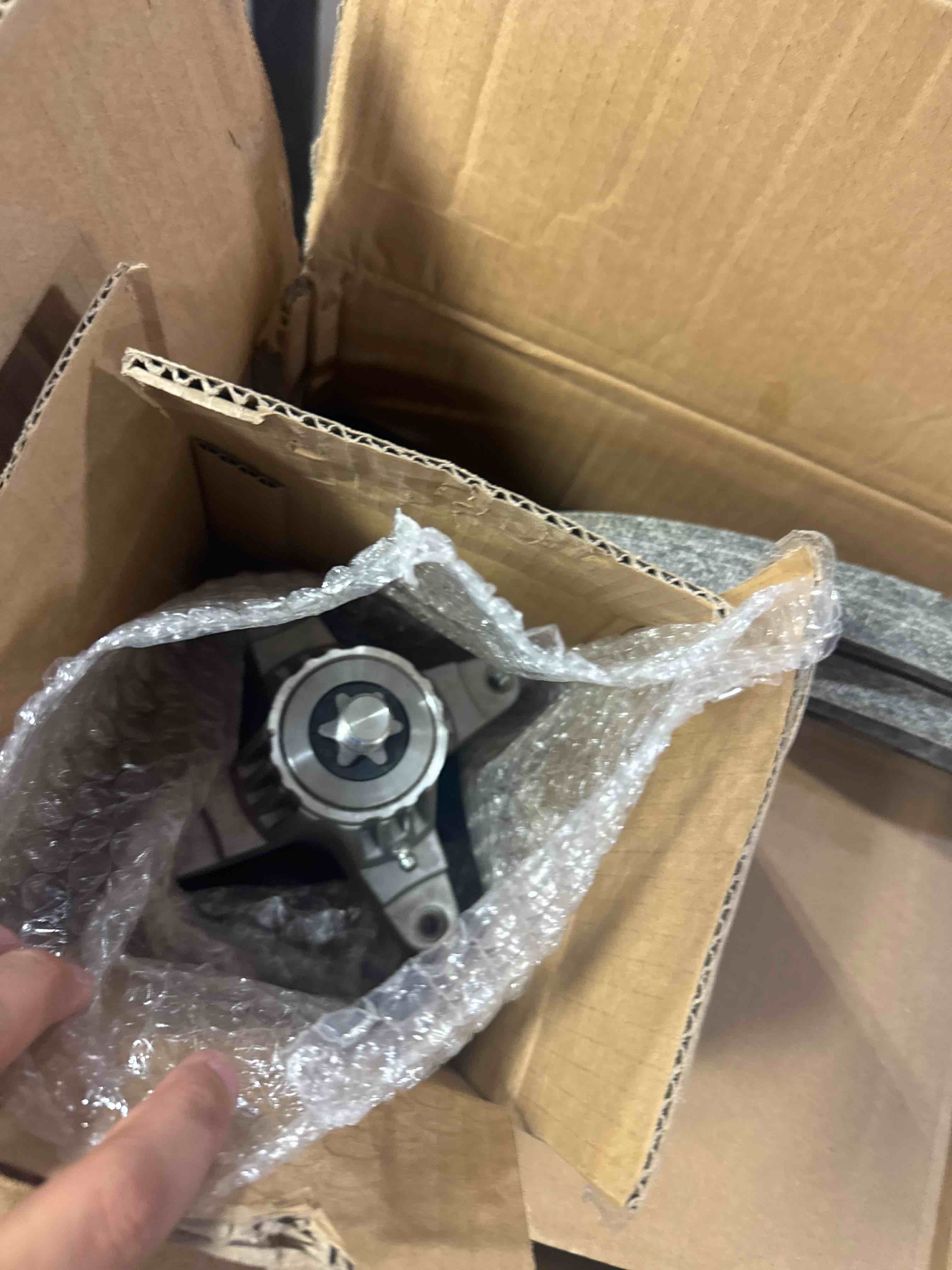 https://s3.amazonaws.com/lotting-images-prod/phillipi/BRN0104068_1758802717641.jpeg