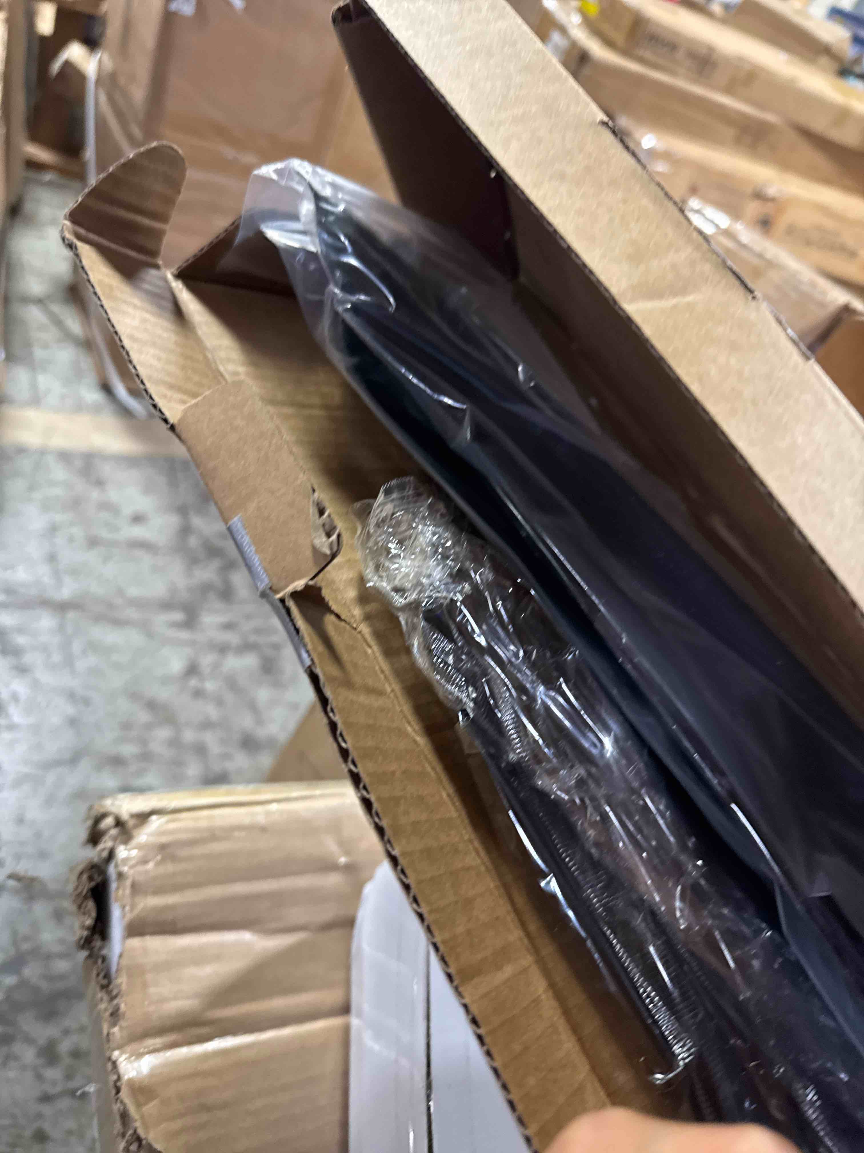 https://s3.amazonaws.com/lotting-images-prod/phillipi/BRN0104084_1758738644233.jpeg