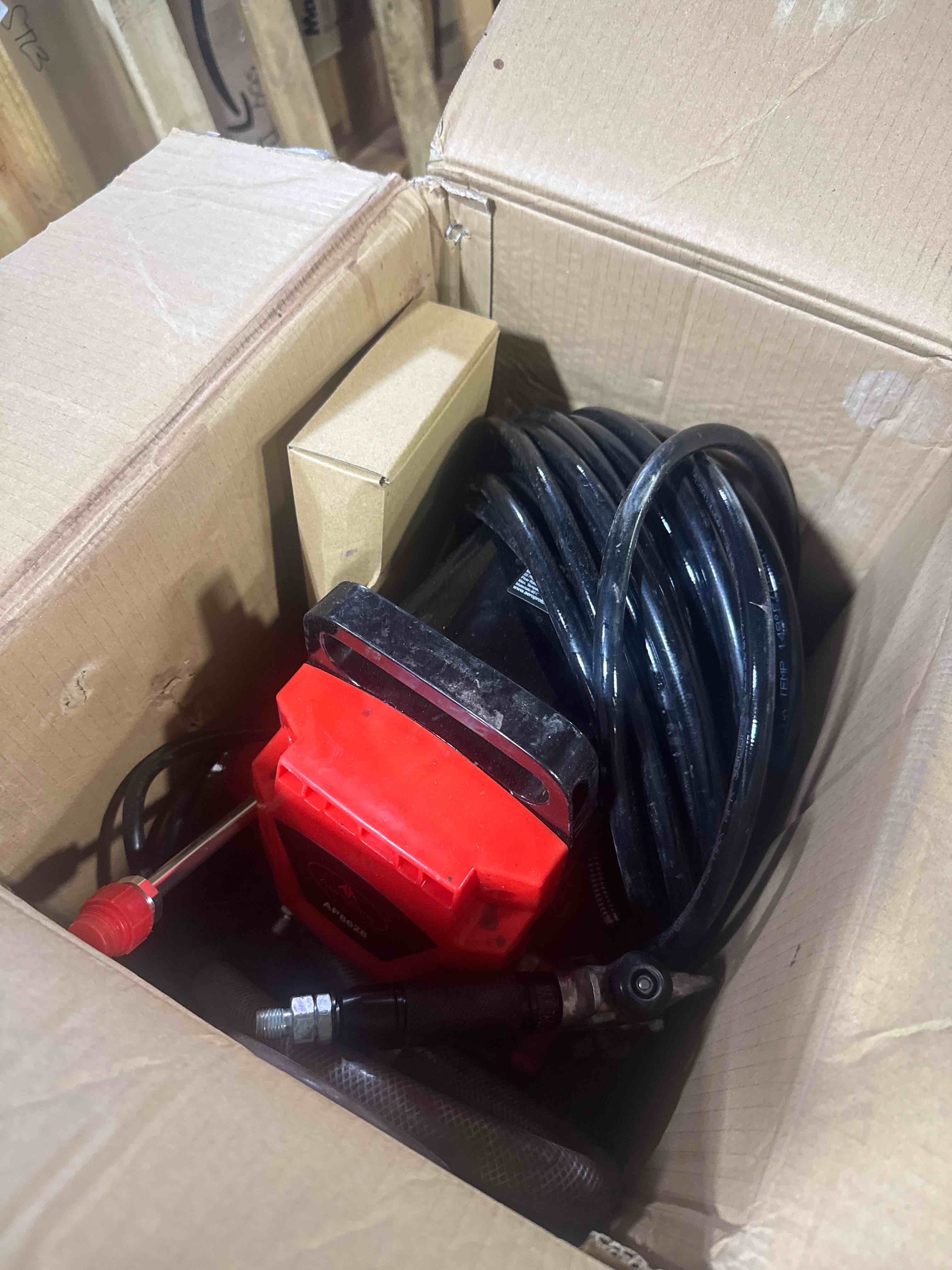https://s3.amazonaws.com/lotting-images-prod/phillipi/BRN0104126_1758641993733.jpeg