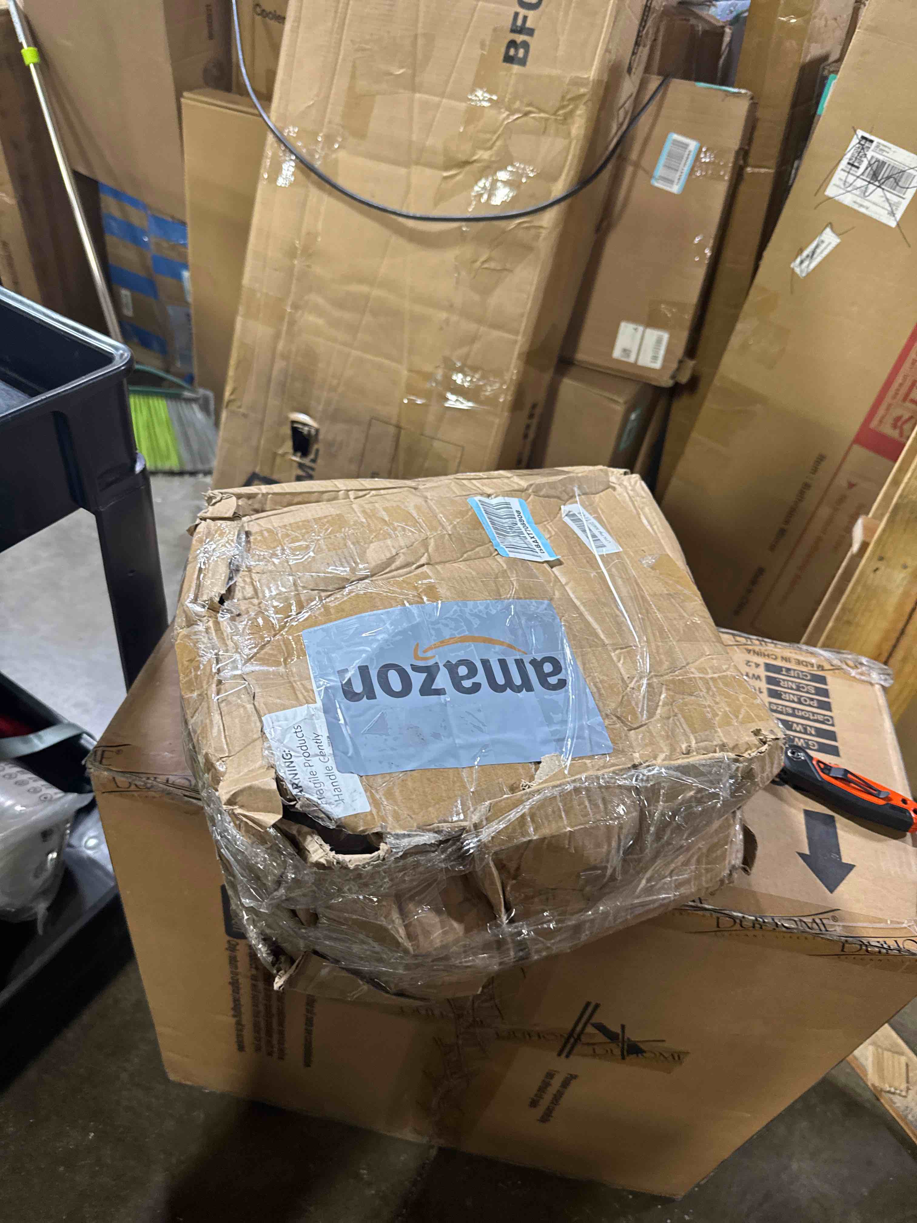 https://s3.amazonaws.com/lotting-images-prod/phillipi/BRN0104140_1758640042197.jpeg
