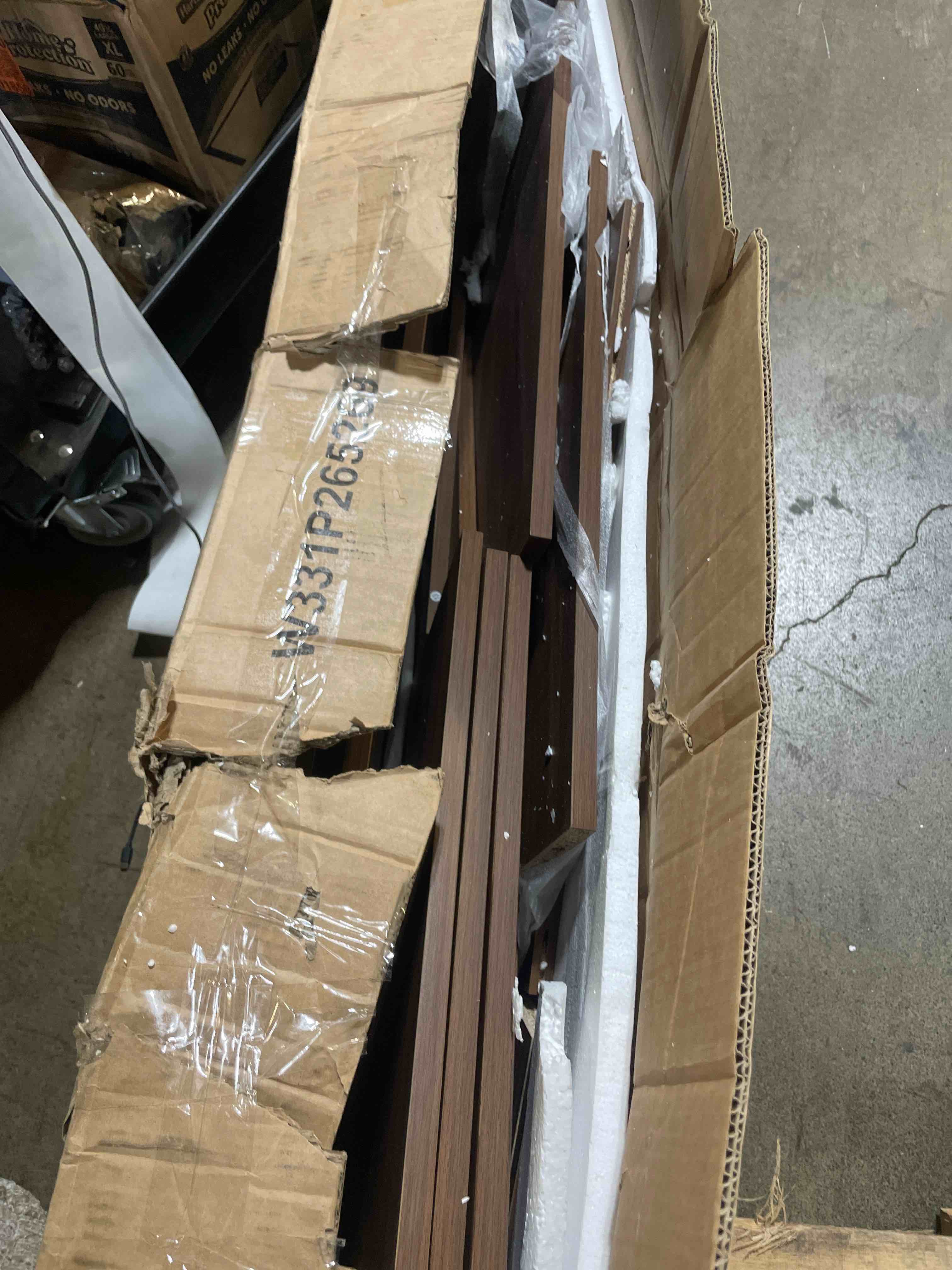 https://s3.amazonaws.com/lotting-images-prod/phillipi/BRN0104207_1758394790953.jpeg