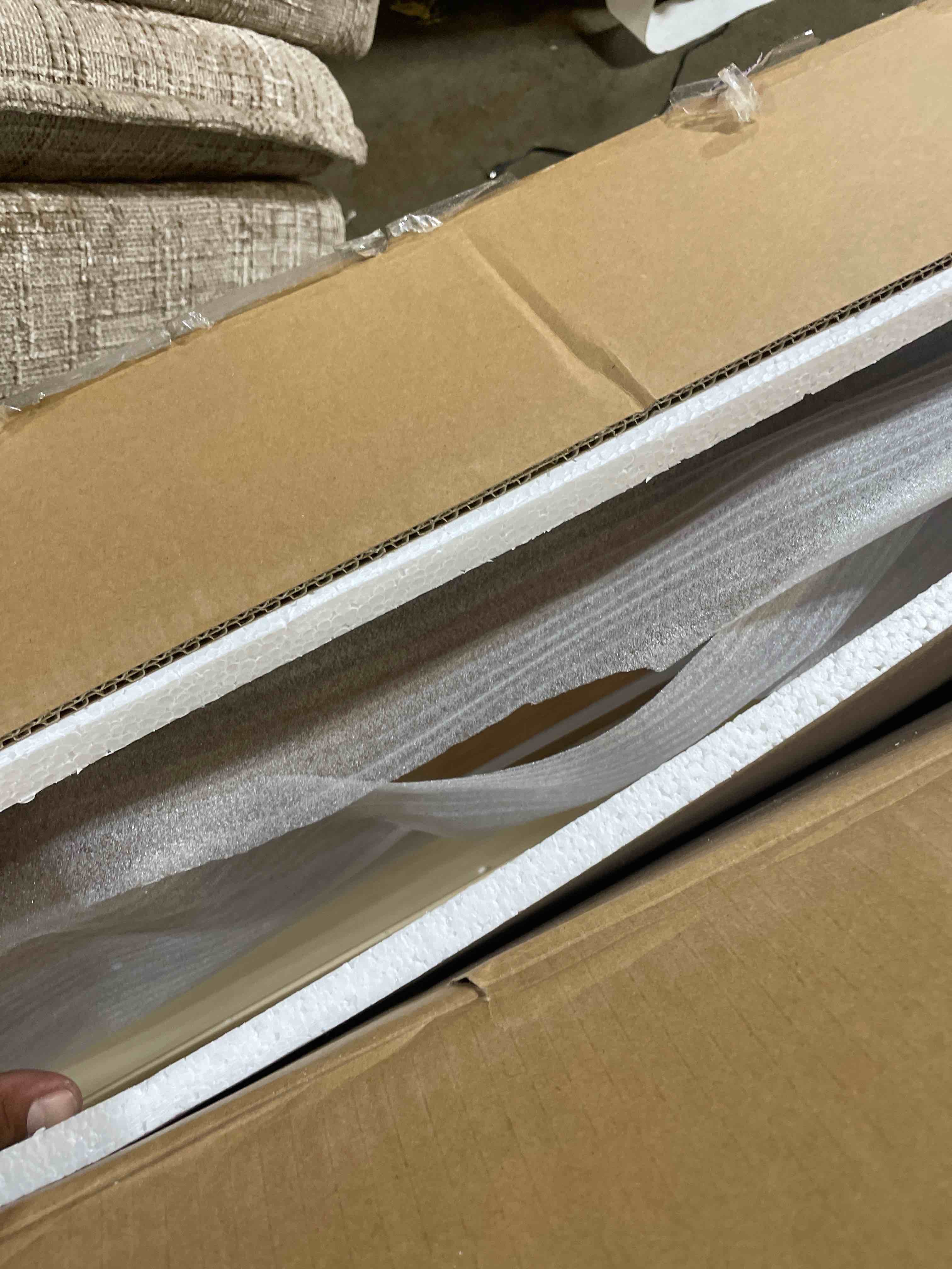 https://s3.amazonaws.com/lotting-images-prod/phillipi/BRN0104209_1758394232184.jpeg
