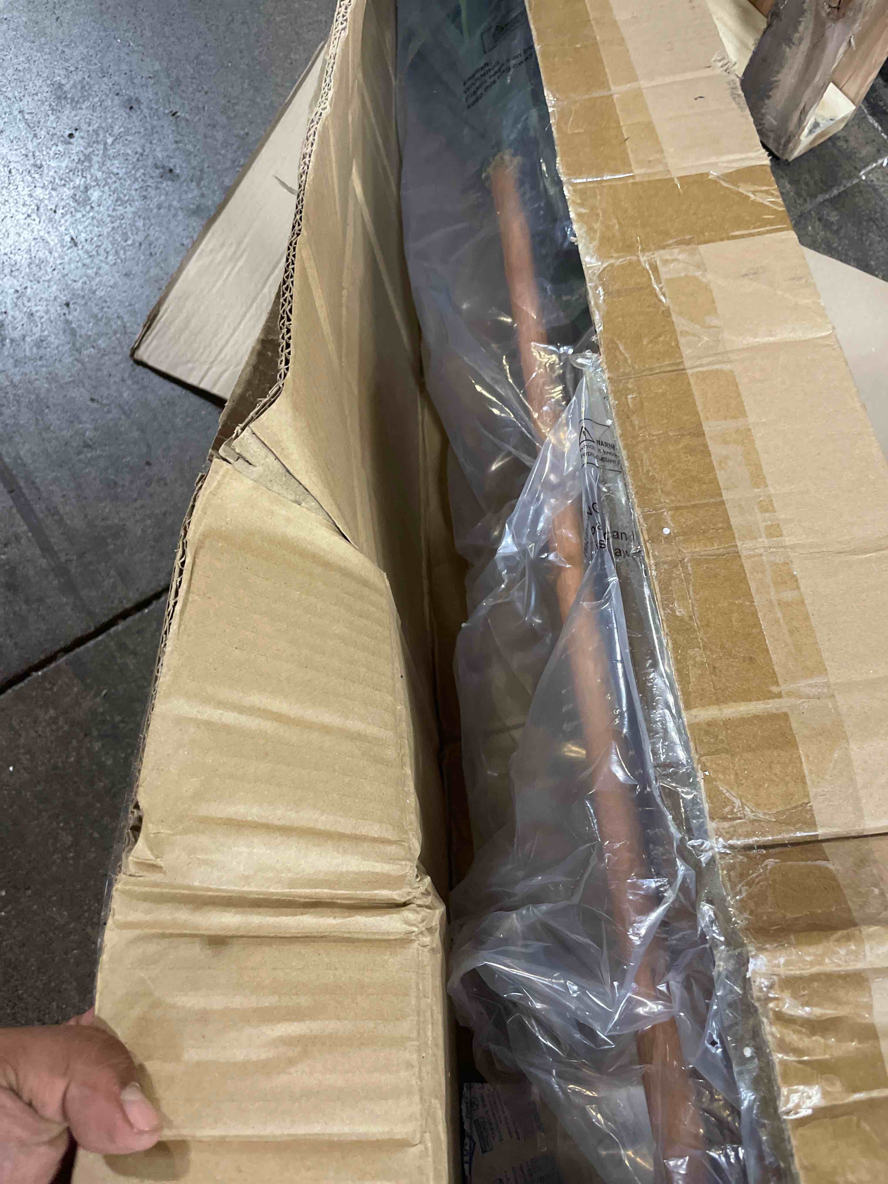 https://s3.amazonaws.com/lotting-images-prod/phillipi/BRN0104210_1758394045900.jpeg