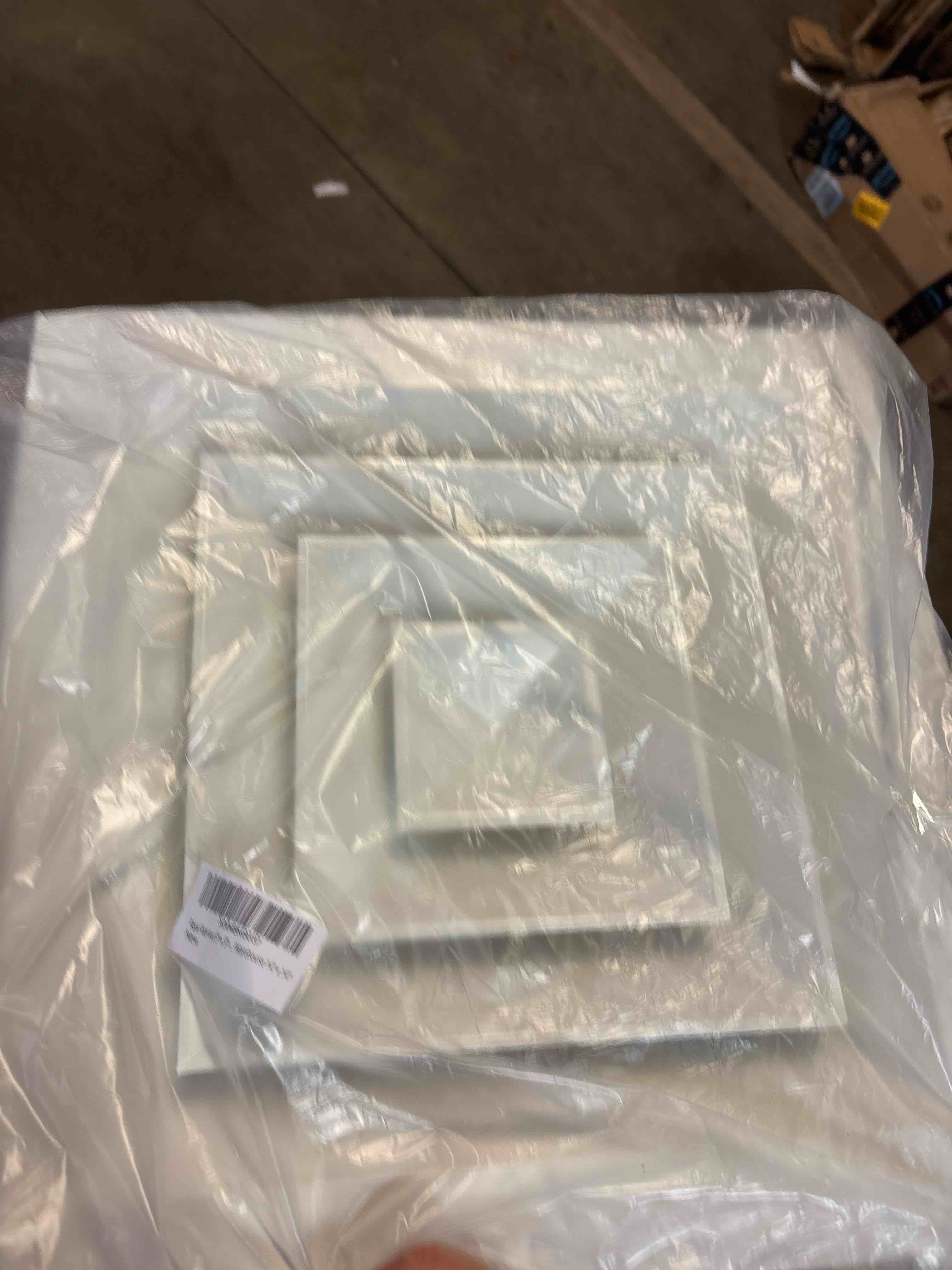 https://s3.amazonaws.com/lotting-images-prod/phillipi/BRN0104285_1754572510443.jpeg