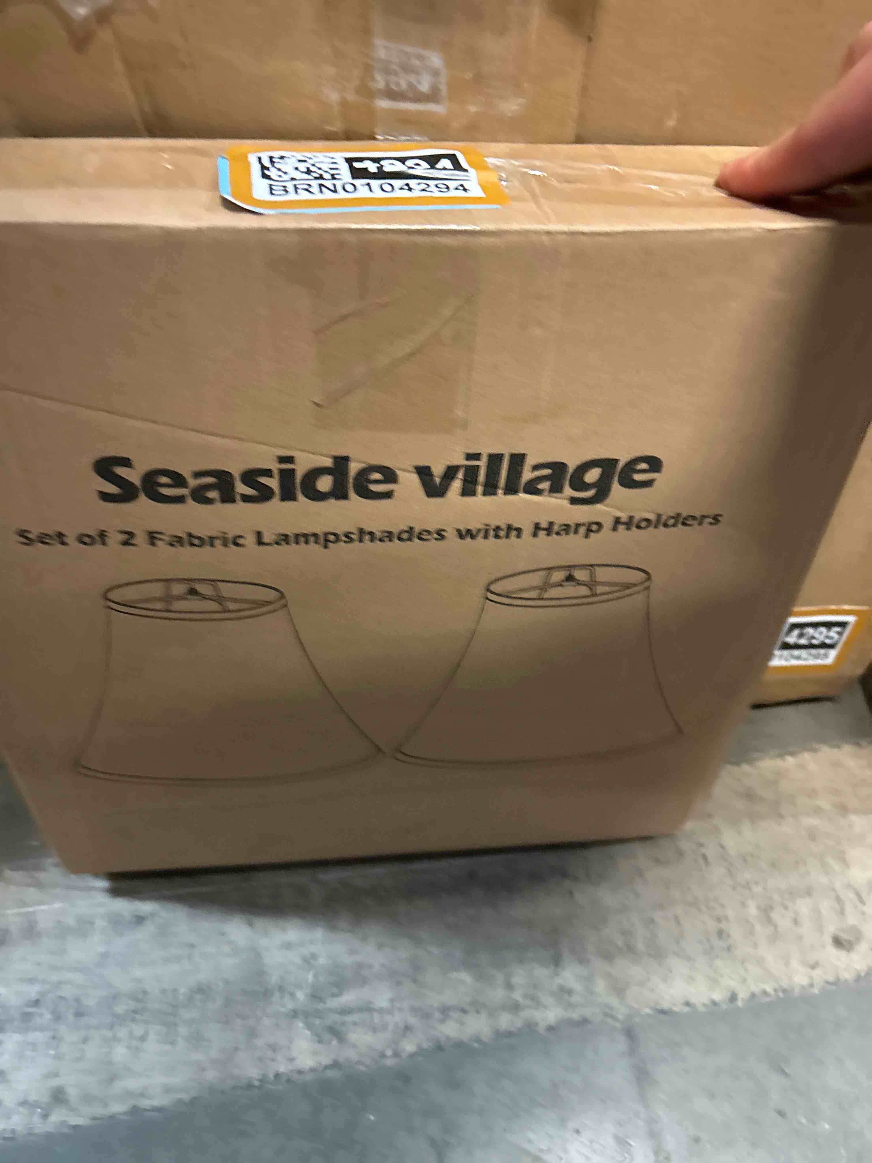 https://s3.amazonaws.com/lotting-images-prod/phillipi/BRN0104294_1754511832214.jpeg