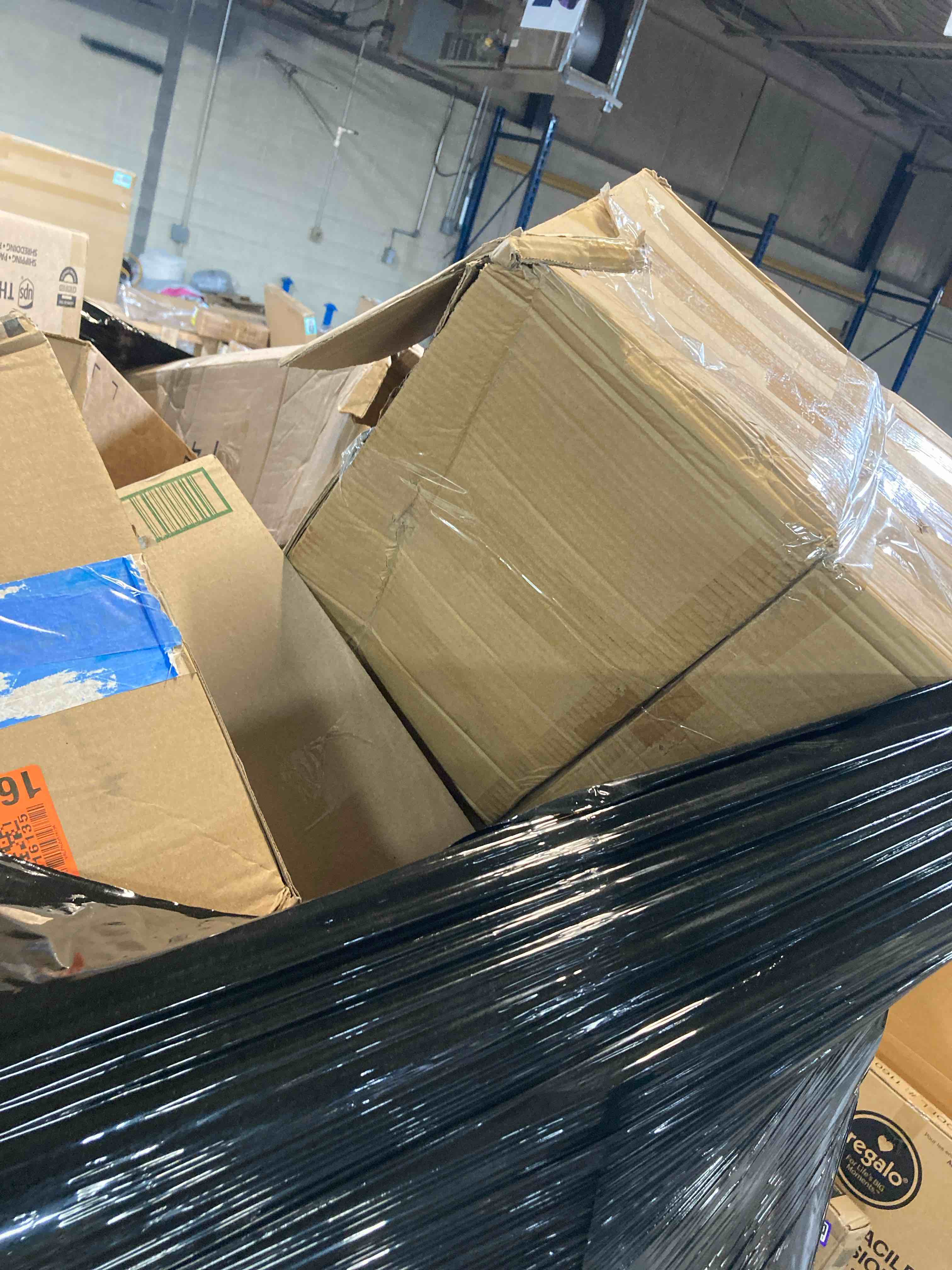https://s3.amazonaws.com/lotting-images-prod/phillipi/BRN0104299_1754495682590.jpeg