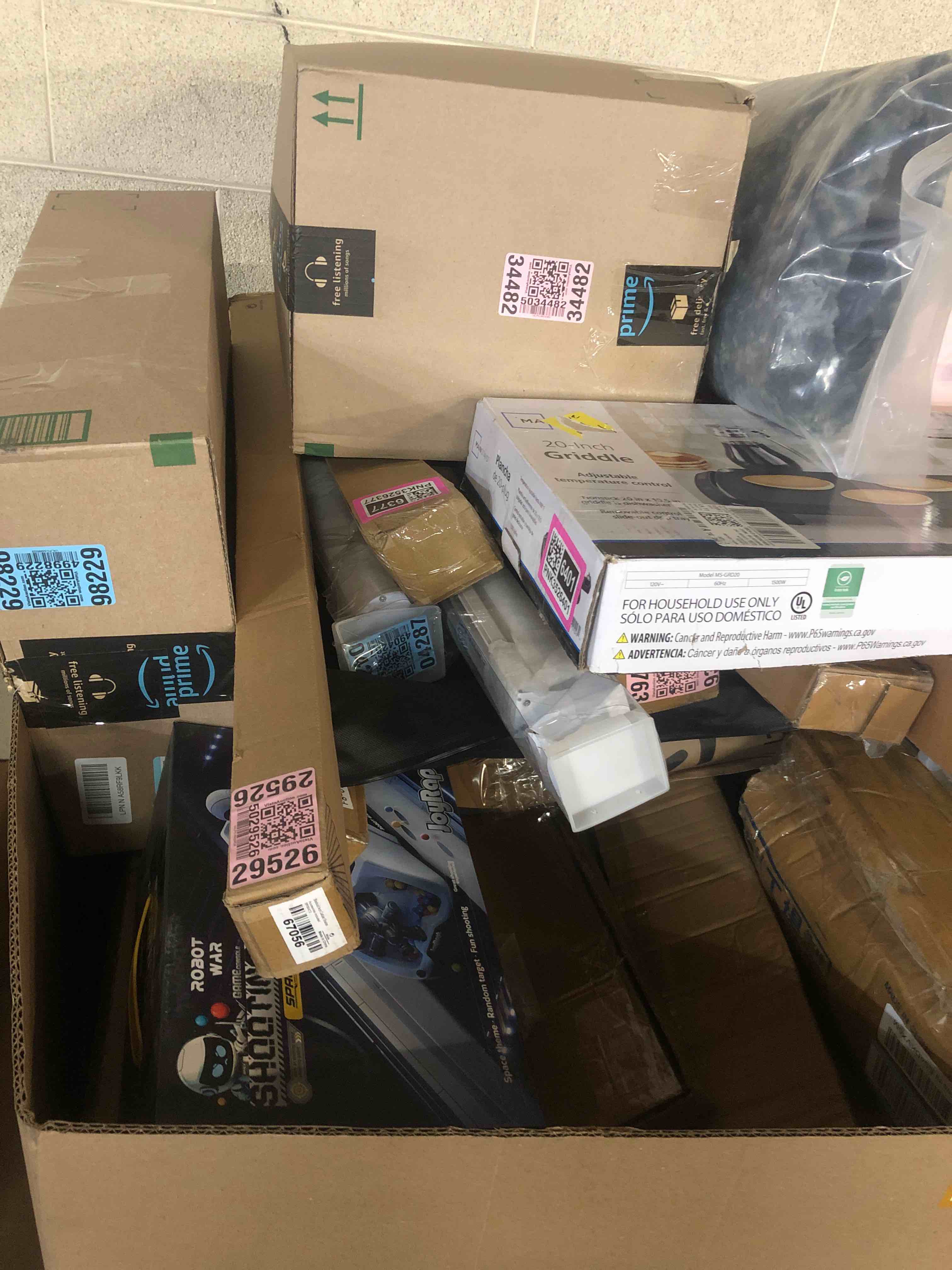 https://s3.amazonaws.com/lotting-images-prod/phillipi/BRN0104428_1753813948366.jpeg
