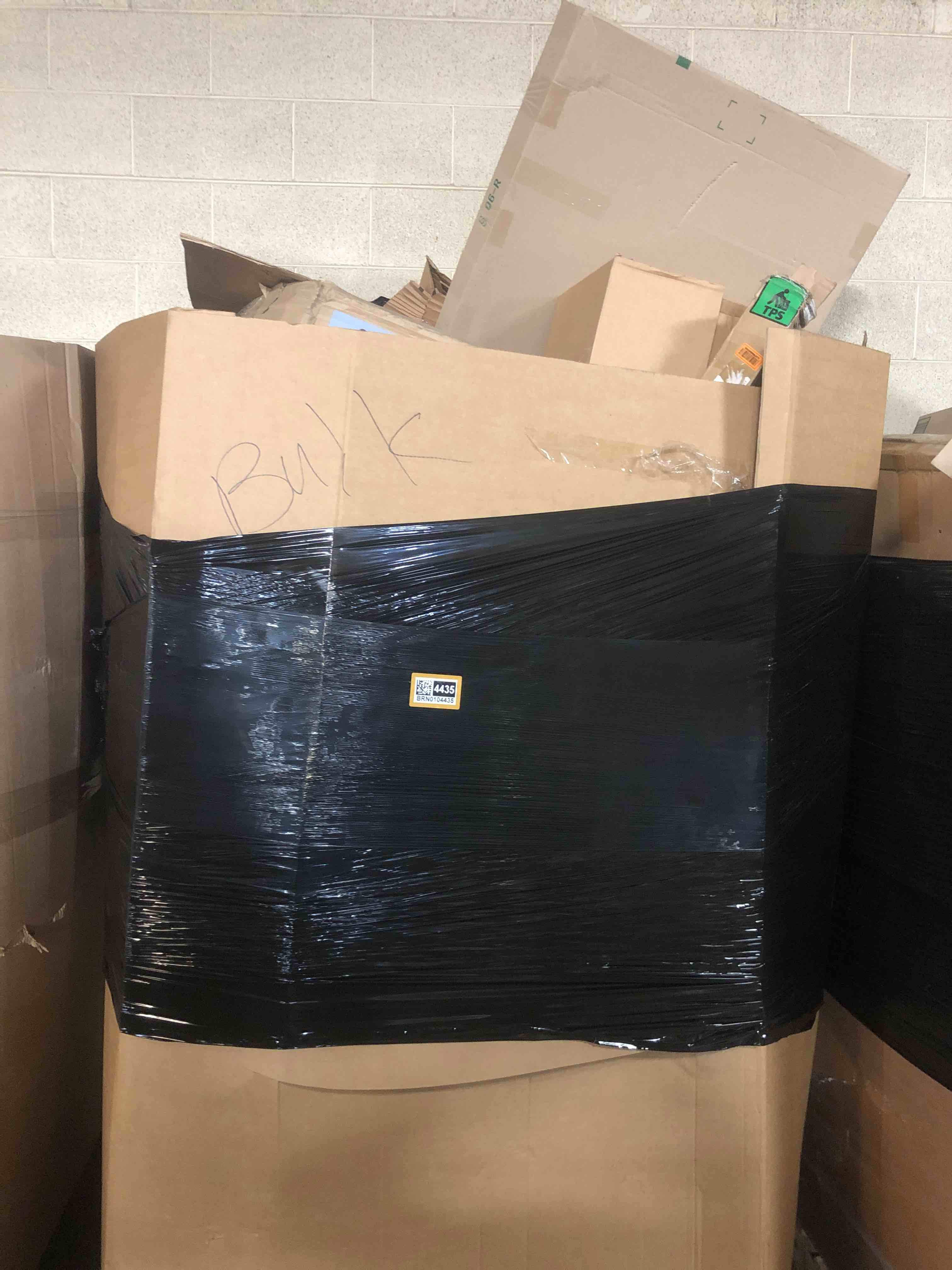 https://s3.amazonaws.com/lotting-images-prod/phillipi/BRN0104435_1753814328491.jpeg