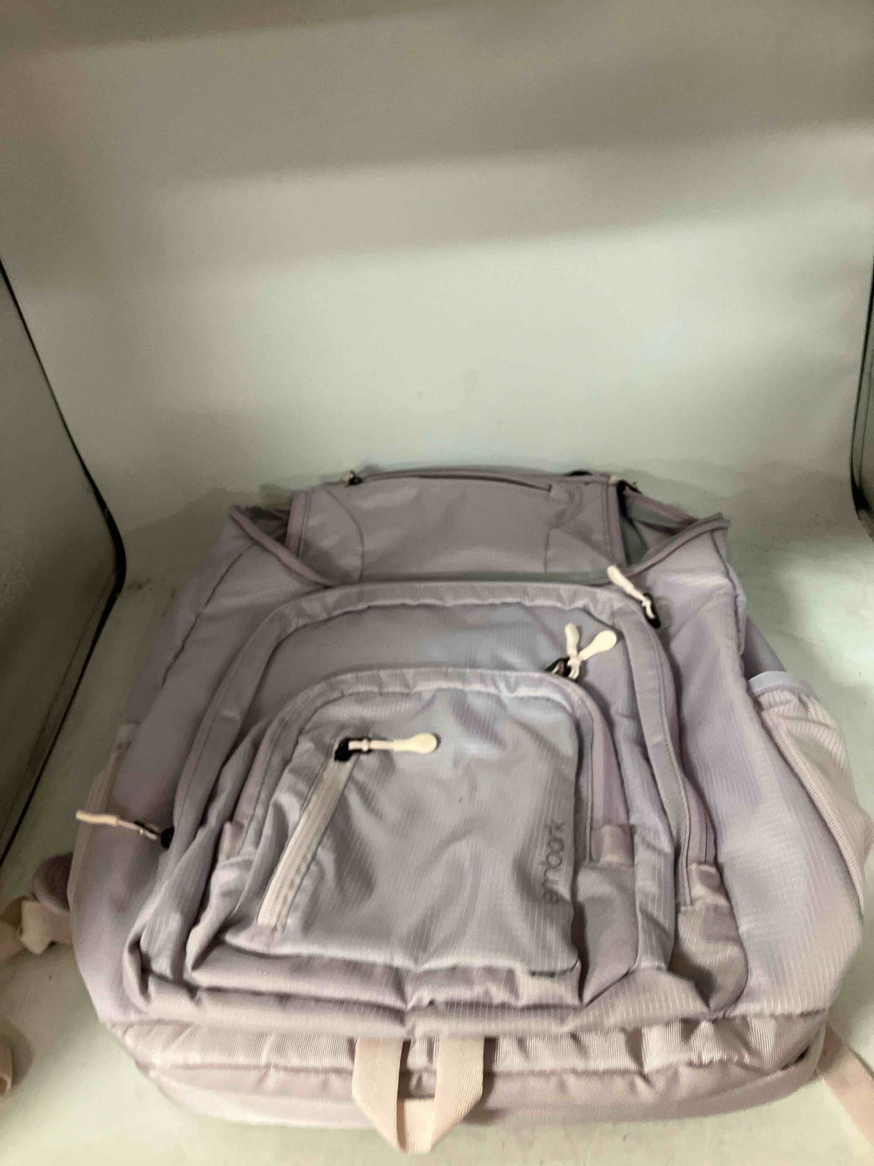 https://s3.amazonaws.com/lotting-images-prod/phillipi/BRN0107413_1726503964803.jpeg