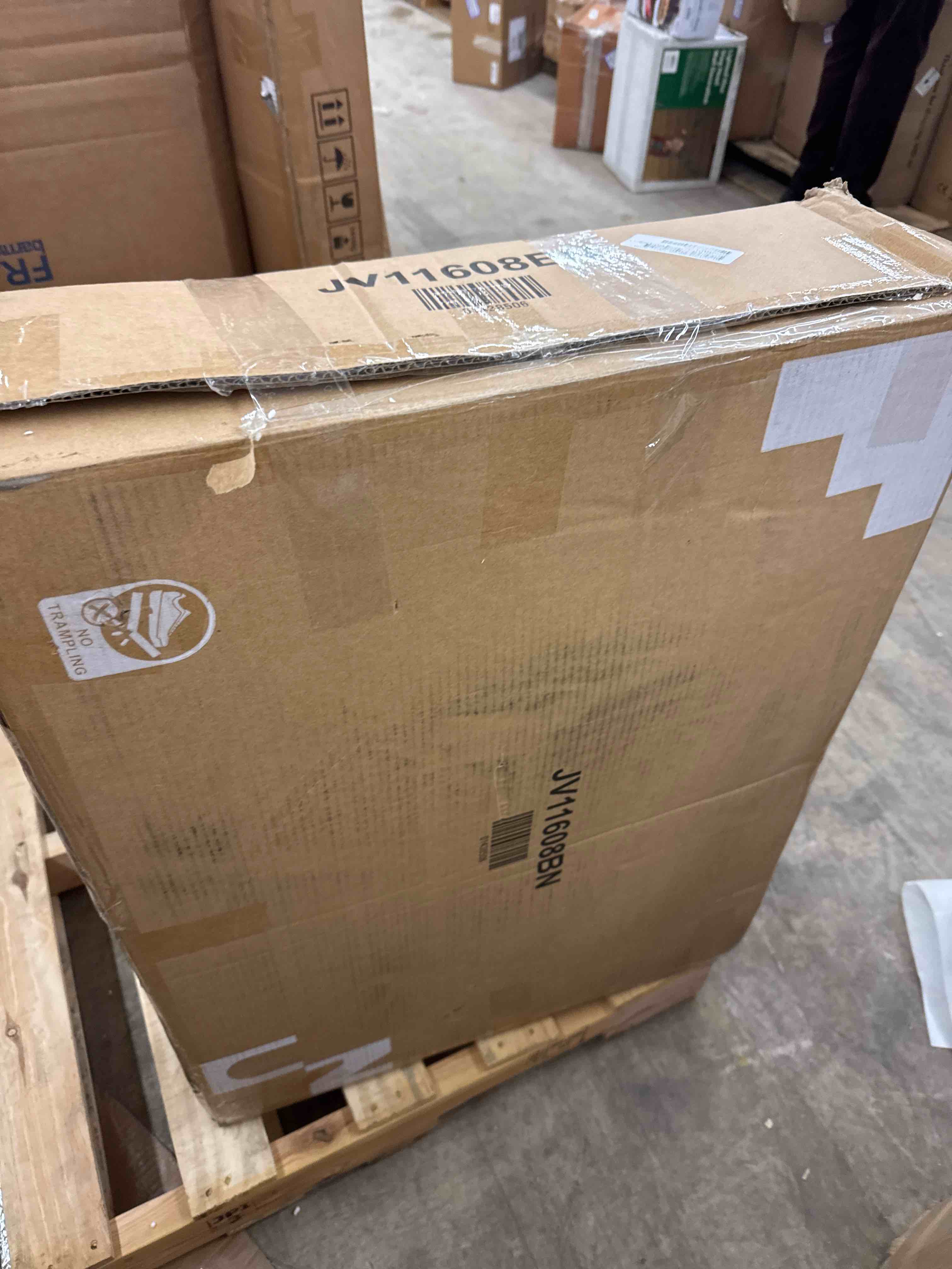 https://s3.amazonaws.com/lotting-images-prod/phillipi/BRN0112369_1734028123781.jpeg