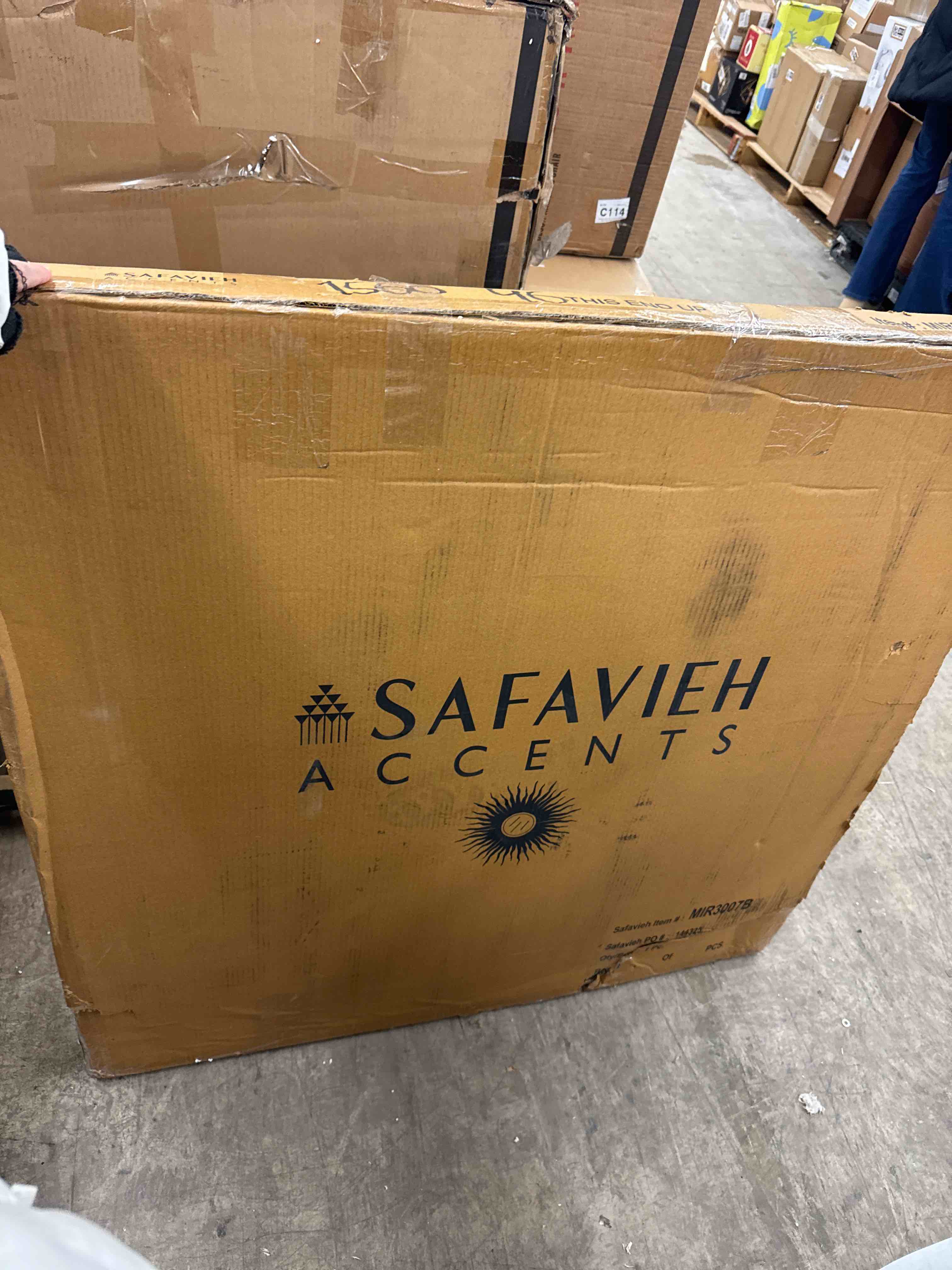 https://s3.amazonaws.com/lotting-images-prod/phillipi/BRN0112373_1734026693454.jpeg