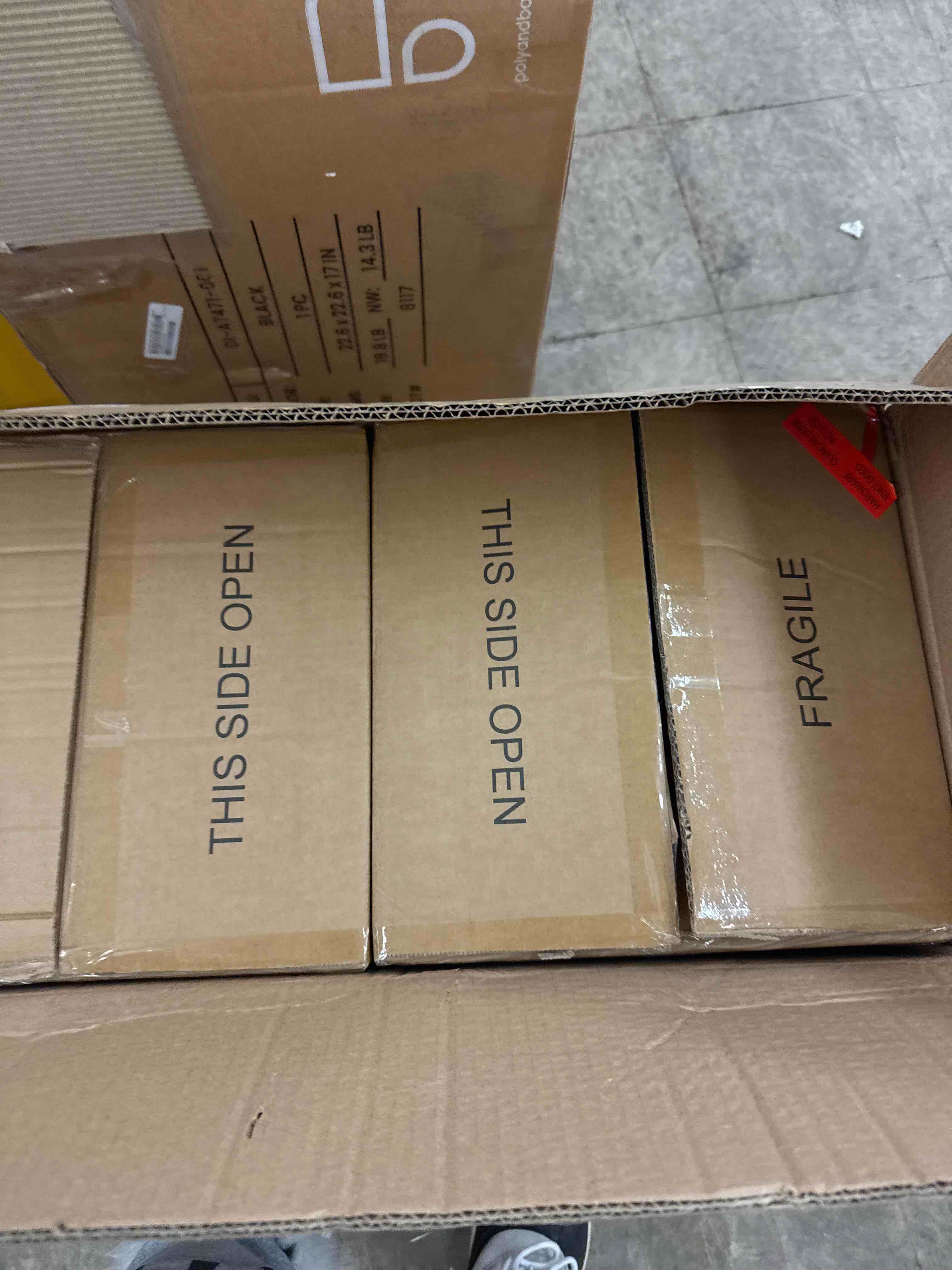 https://s3.amazonaws.com/lotting-images-prod/phillipi/BRN0112377_1734025738350.jpeg