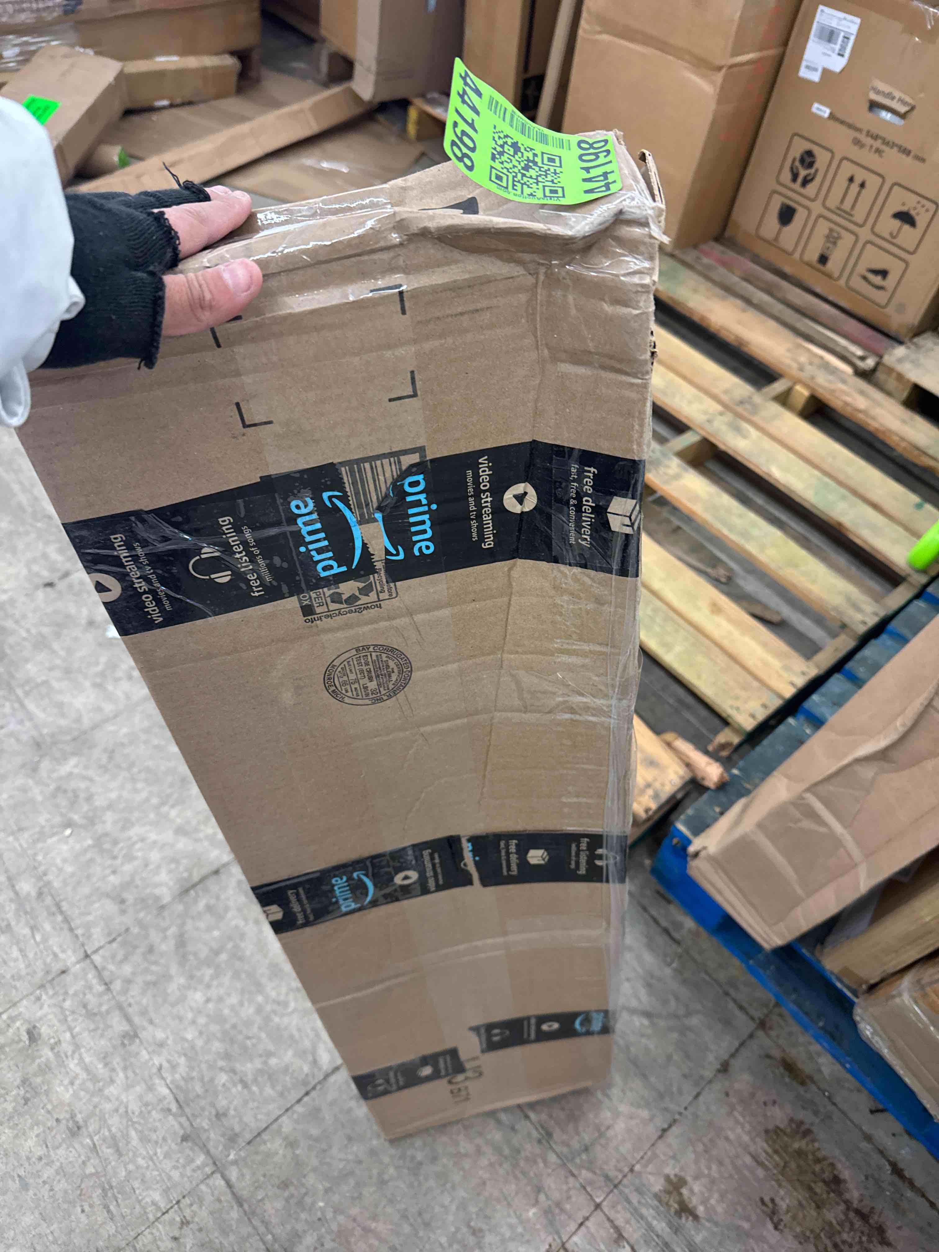 https://s3.amazonaws.com/lotting-images-prod/phillipi/BRN0112385_1734023363989.jpeg