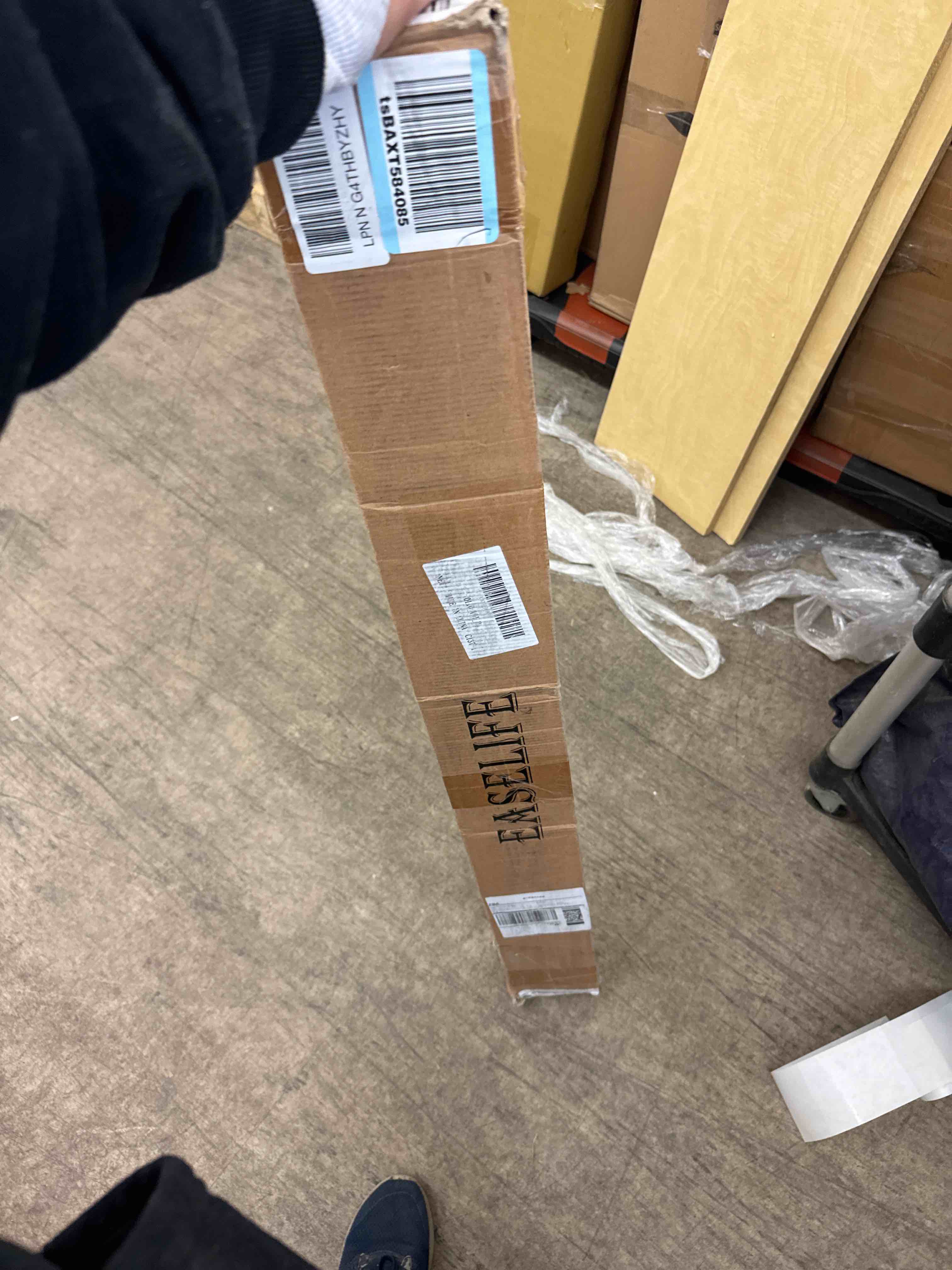 https://s3.amazonaws.com/lotting-images-prod/phillipi/BRN0112647_1733246815486.jpeg
