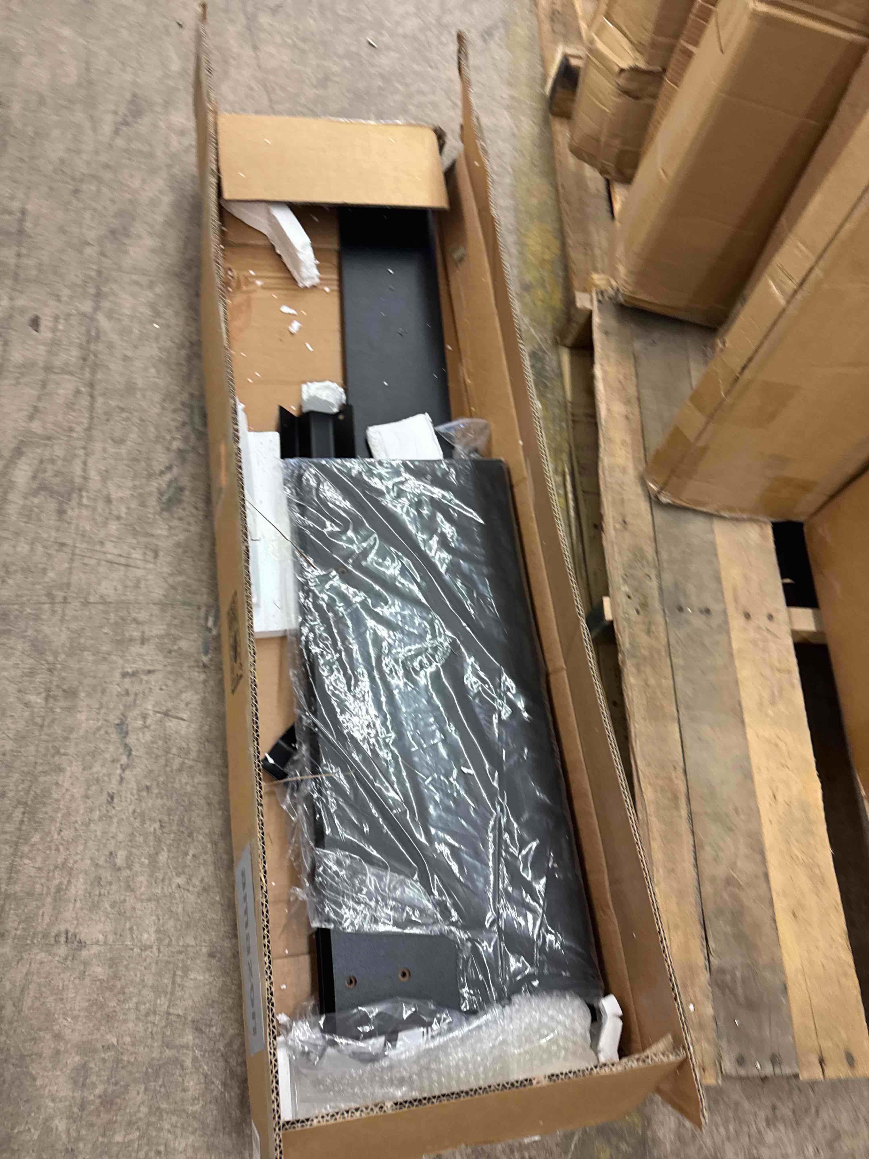https://s3.amazonaws.com/lotting-images-prod/phillipi/BRN0112653_1733246108351.jpeg