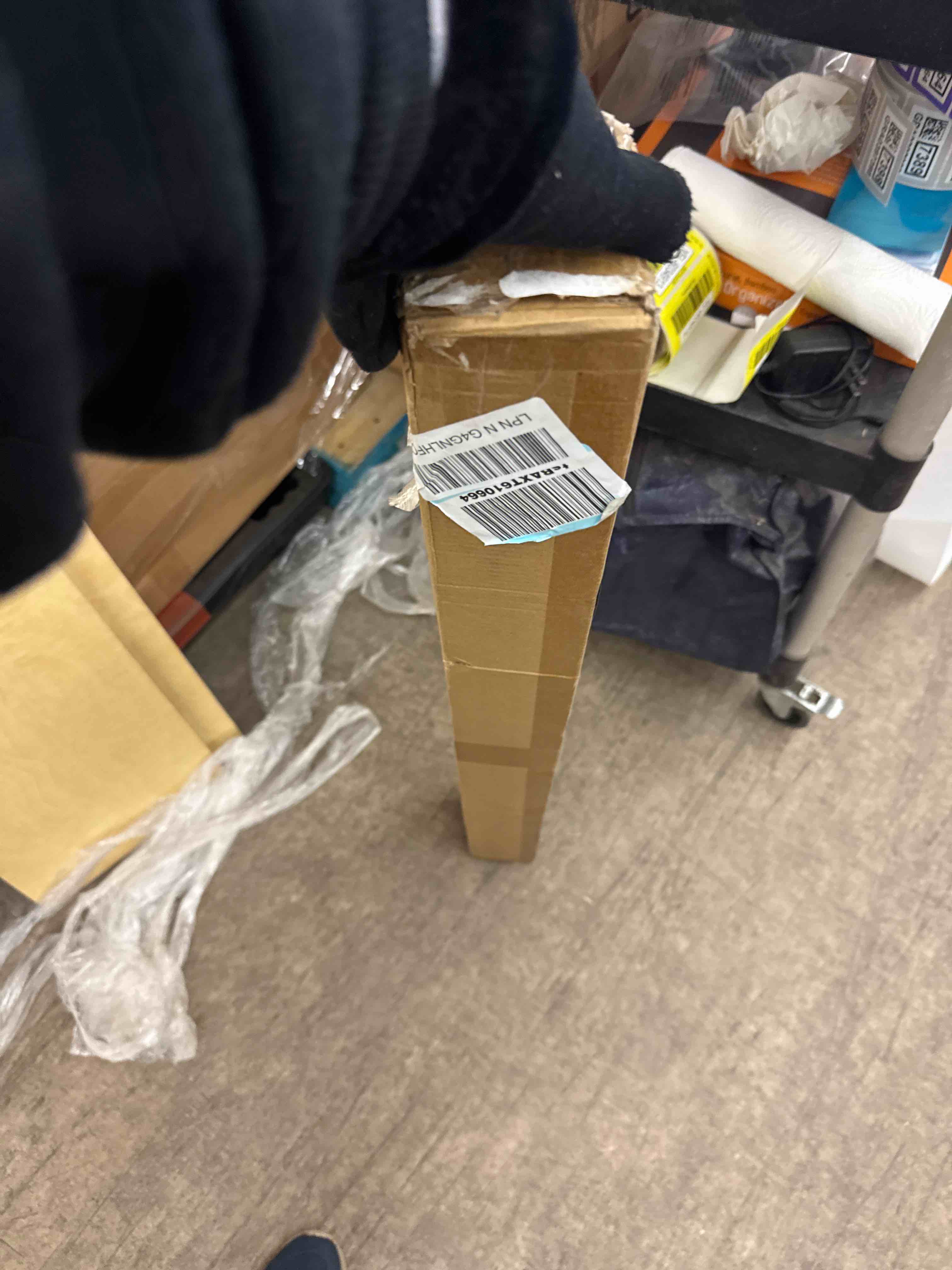 https://s3.amazonaws.com/lotting-images-prod/phillipi/BRN0112663_1733244367545.jpeg