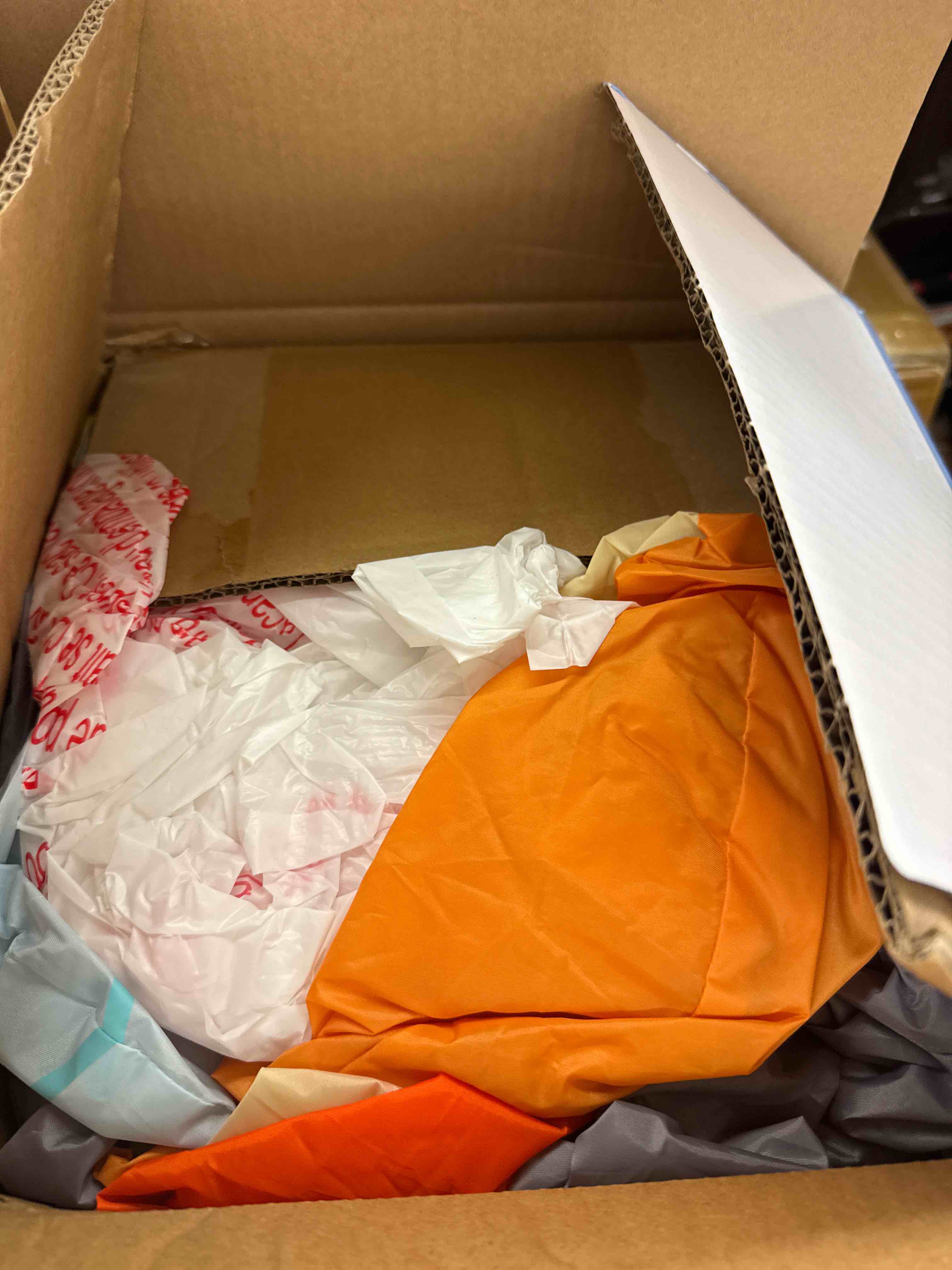 https://s3.amazonaws.com/lotting-images-prod/phillipi/BRN0112806_1732633810401.jpeg