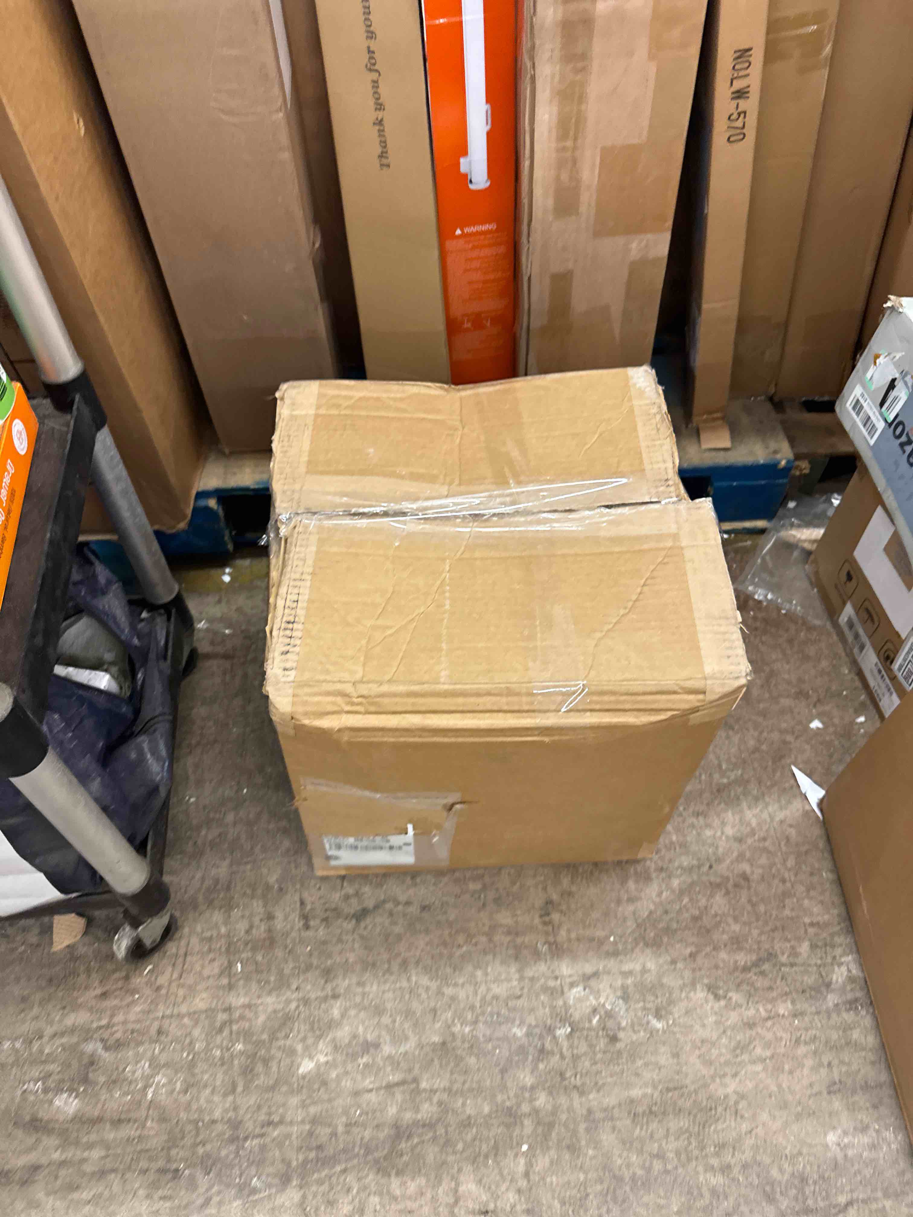 https://s3.amazonaws.com/lotting-images-prod/phillipi/BRN0112825_1732564687117.jpeg