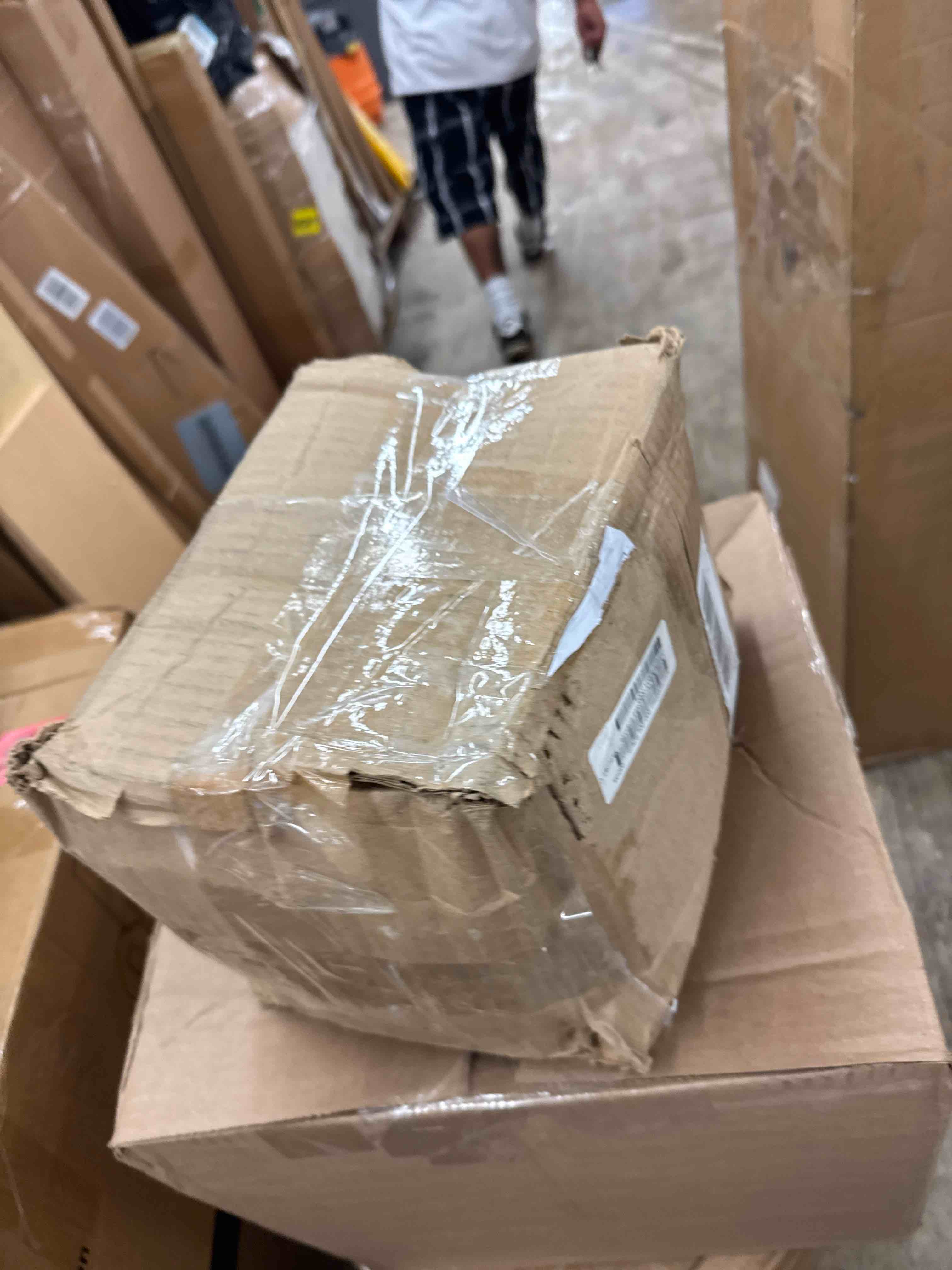 https://s3.amazonaws.com/lotting-images-prod/phillipi/BRN0112831_1732563131308.jpeg