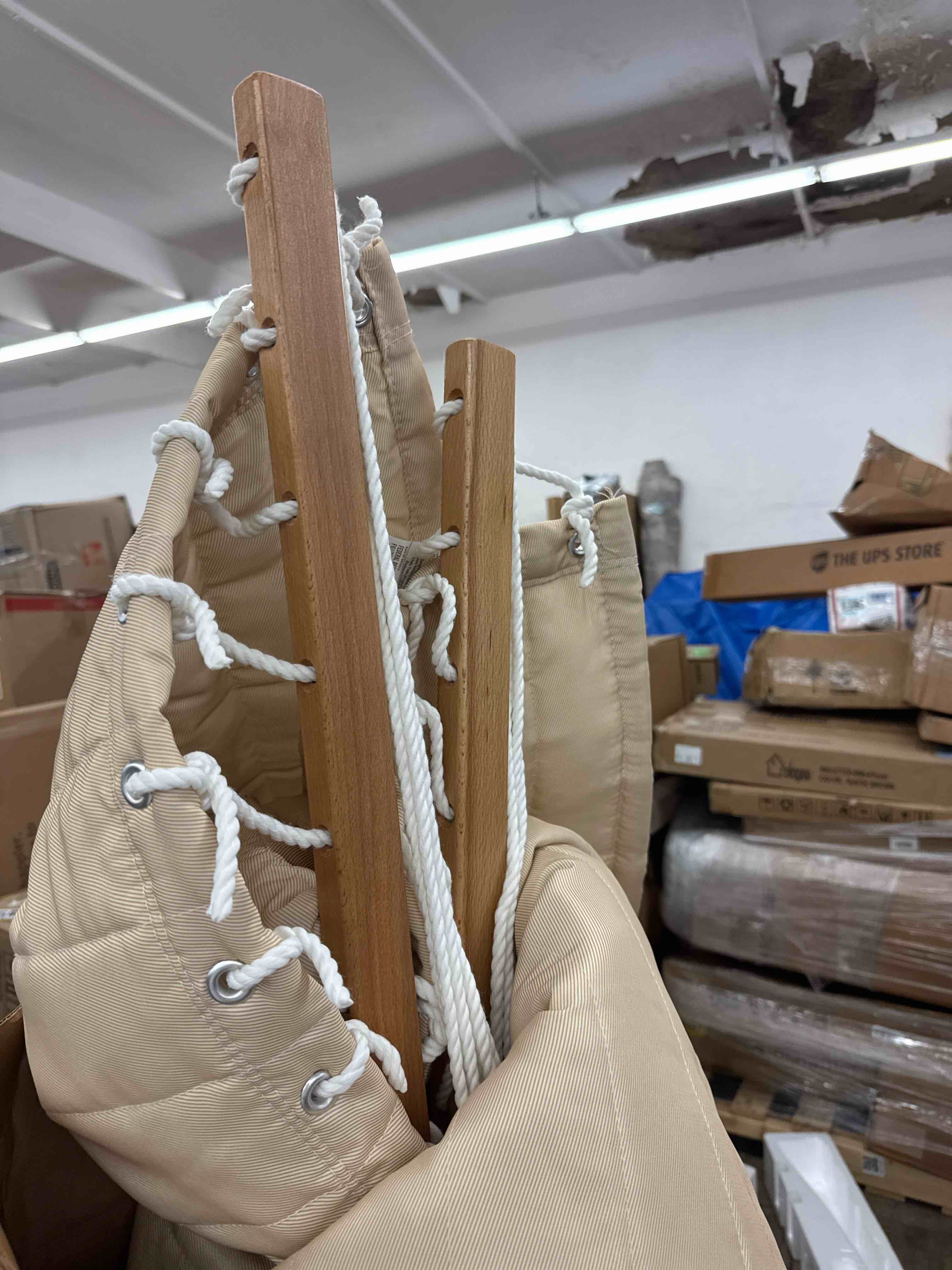 https://s3.amazonaws.com/lotting-images-prod/phillipi/BRN0112937_1732117604999.jpeg