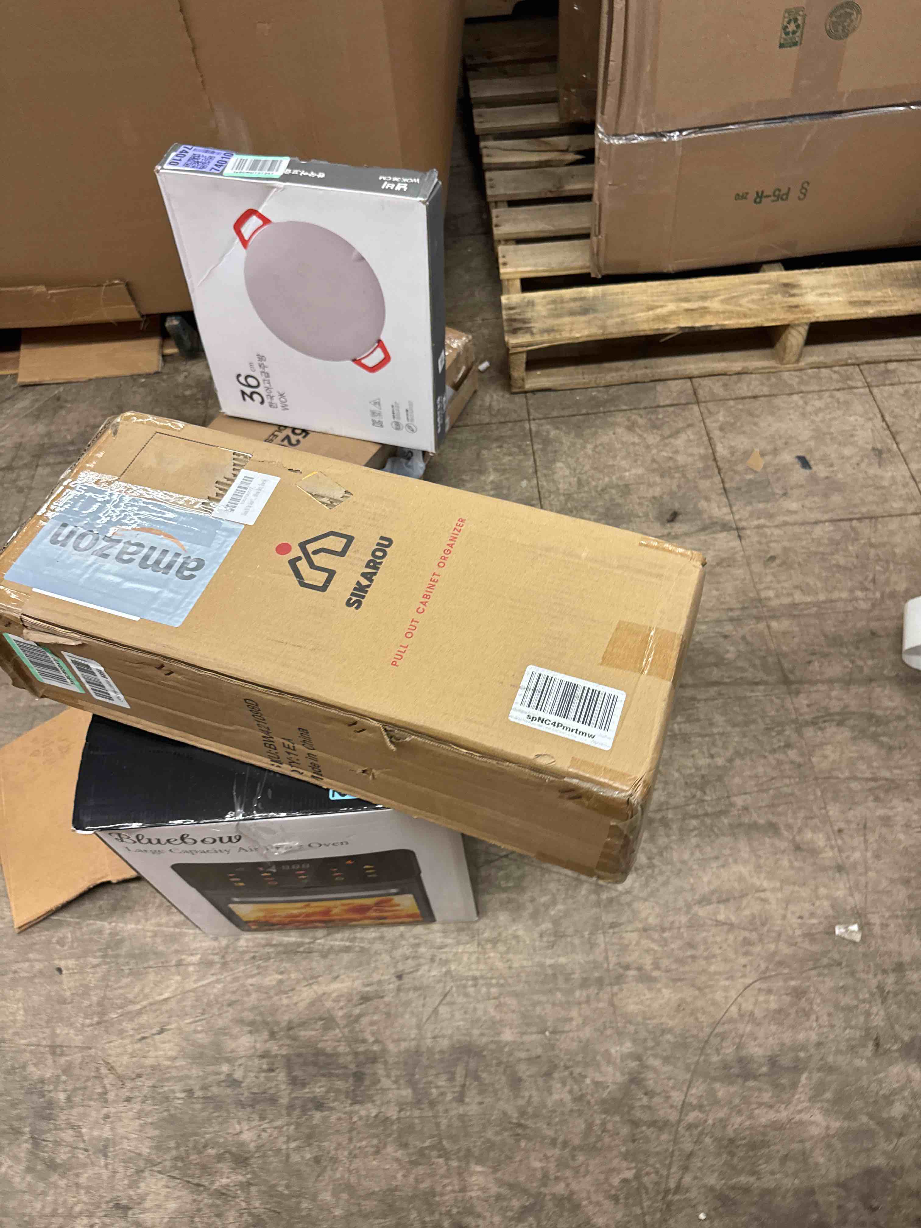 https://s3.amazonaws.com/lotting-images-prod/phillipi/BRN0113126_1731444969910.jpeg