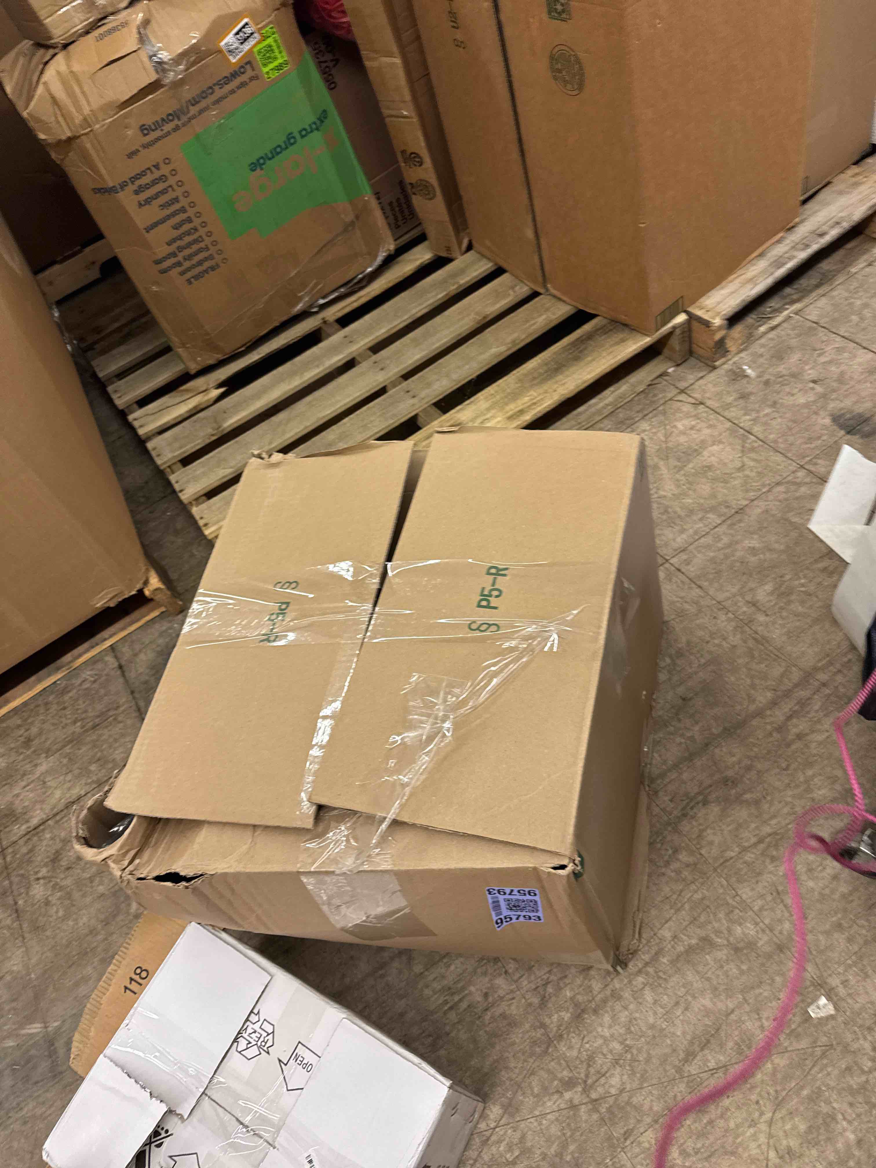 https://s3.amazonaws.com/lotting-images-prod/phillipi/BRN0113131_1731444648997.jpeg