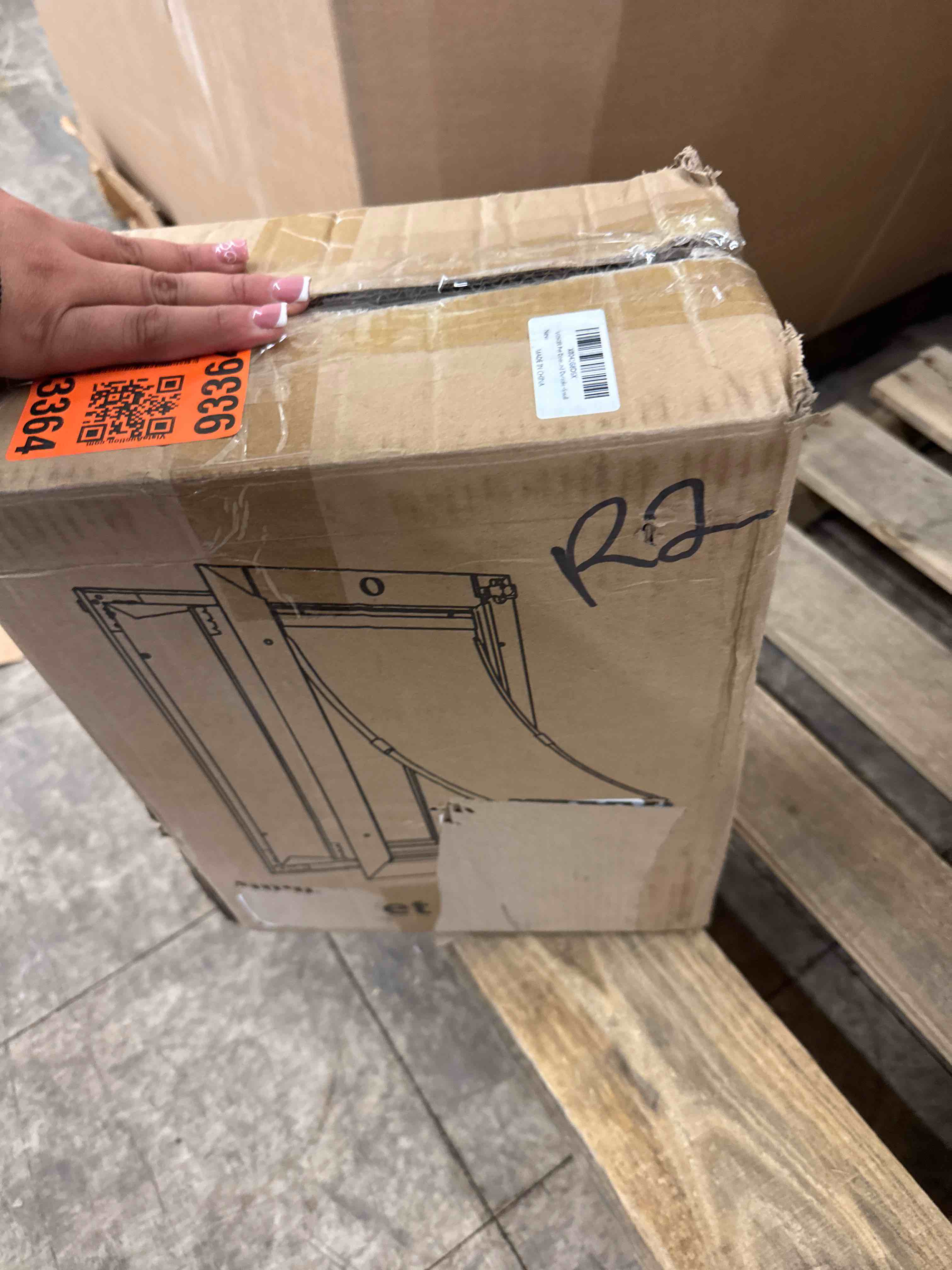 https://s3.amazonaws.com/lotting-images-prod/phillipi/BRN0113132_1731444535117.jpeg