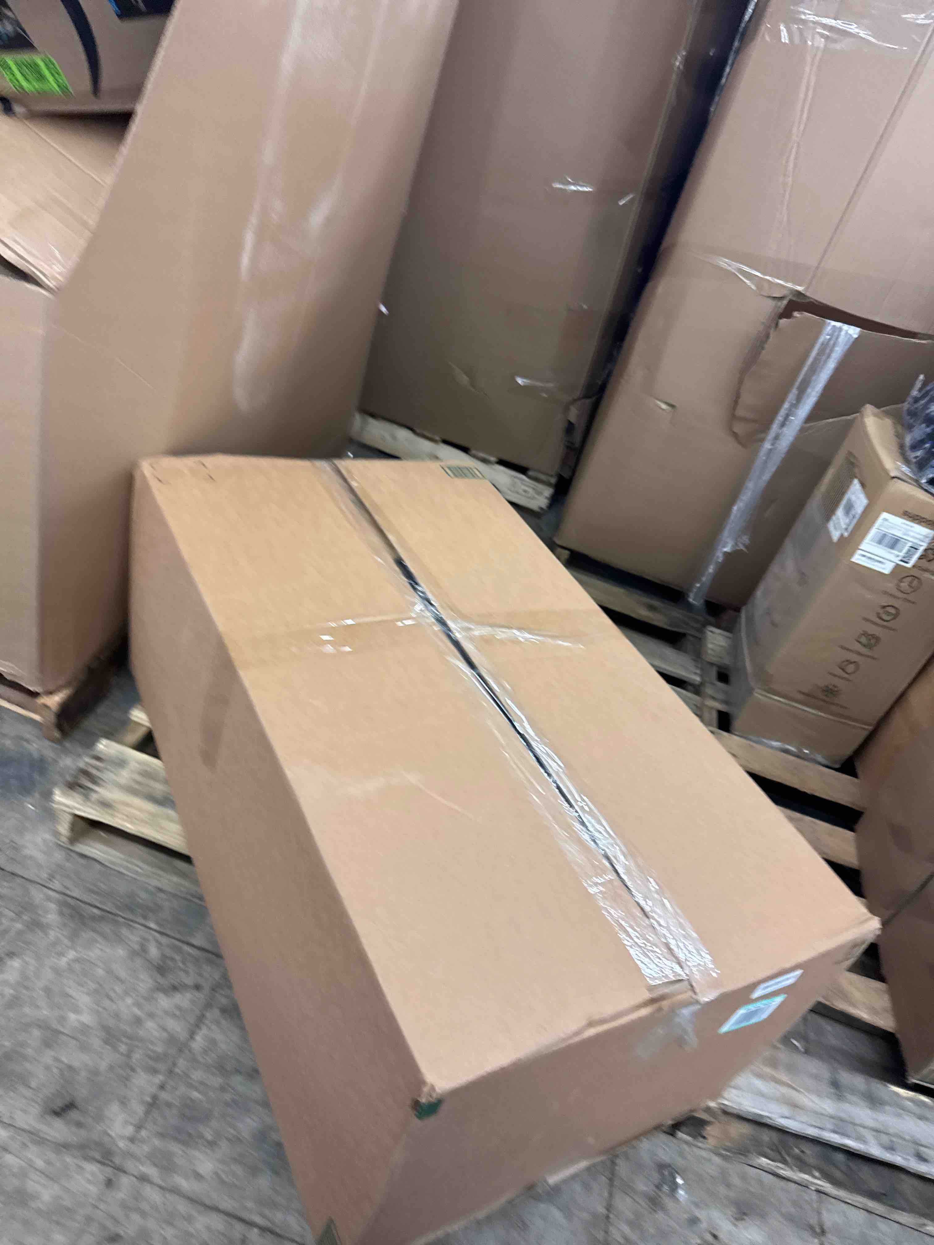 https://s3.amazonaws.com/lotting-images-prod/phillipi/BRN0113144_1731443056762.jpeg