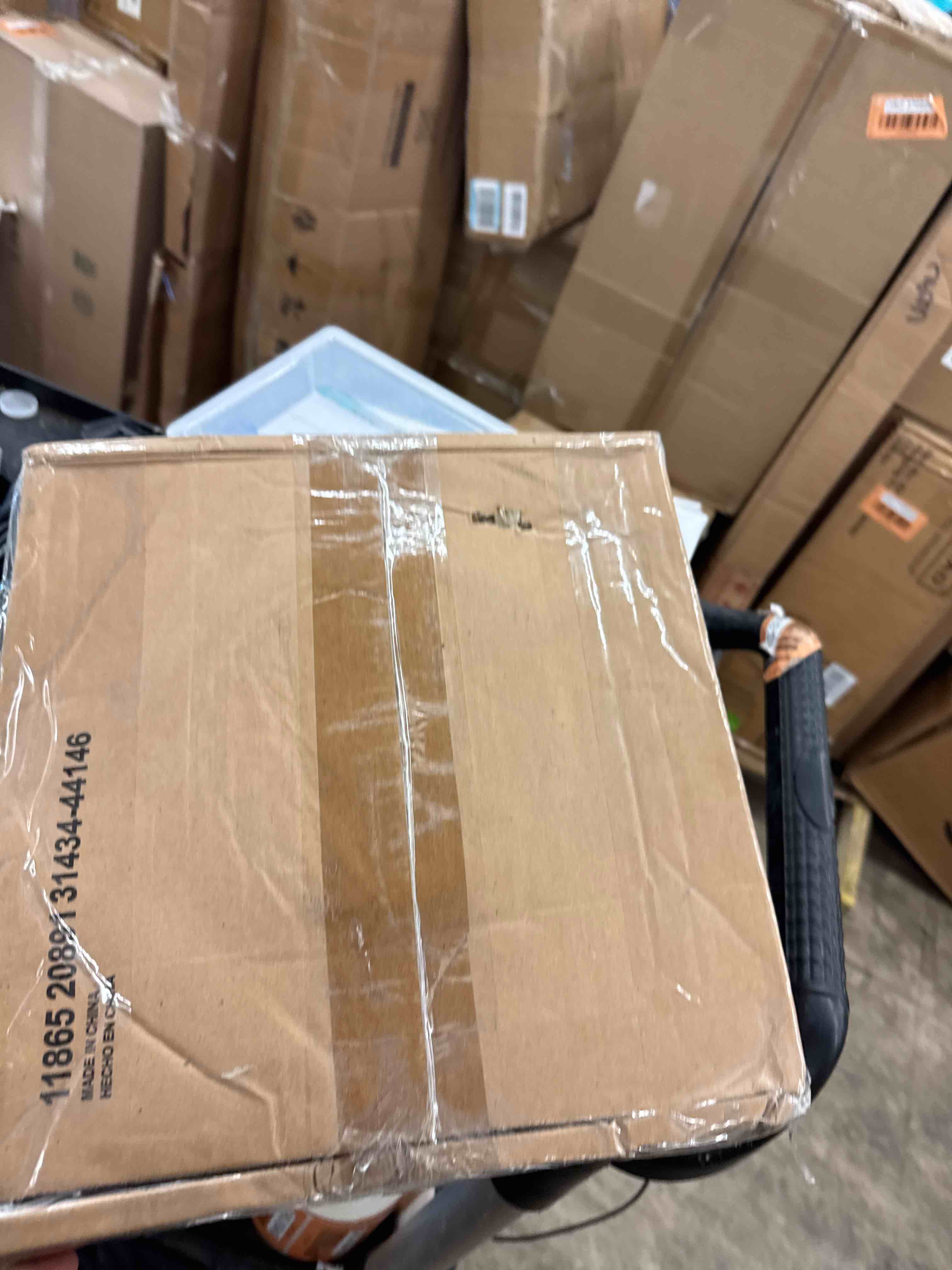 https://s3.amazonaws.com/lotting-images-prod/phillipi/BRN0113149_1731442312521.jpeg