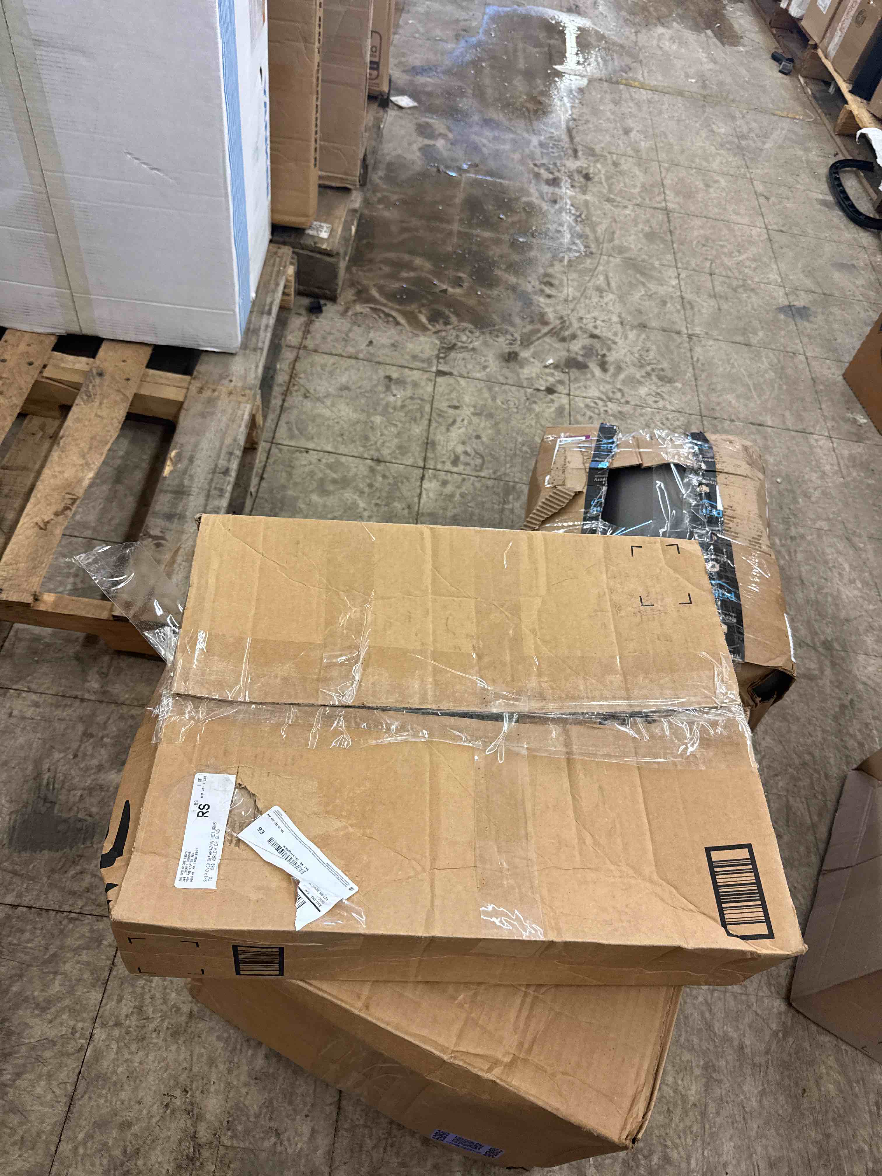 https://s3.amazonaws.com/lotting-images-prod/phillipi/BRN0113159_1731440804802.jpeg