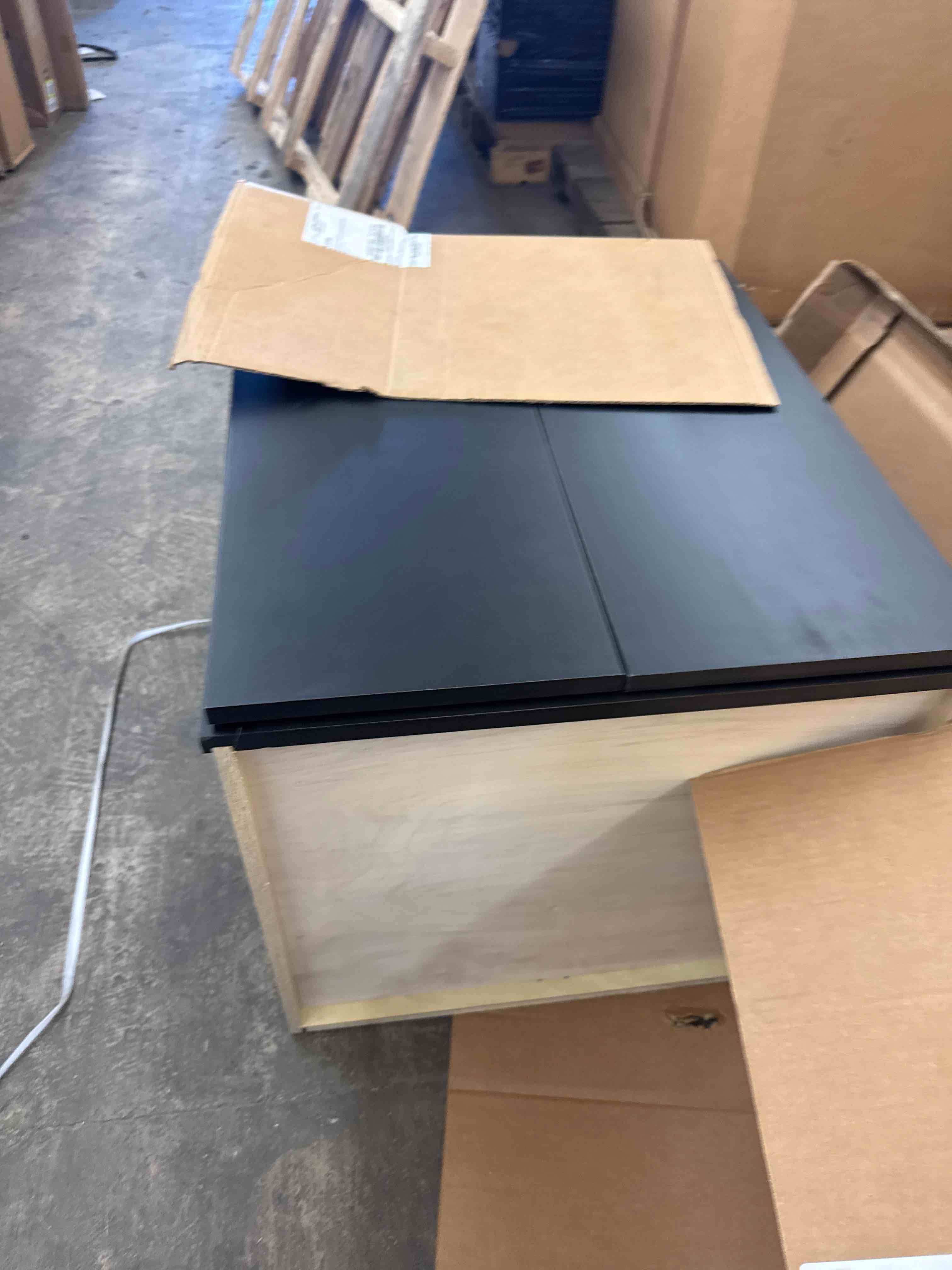 https://s3.amazonaws.com/lotting-images-prod/phillipi/BRN0113432_1730297399315.jpeg