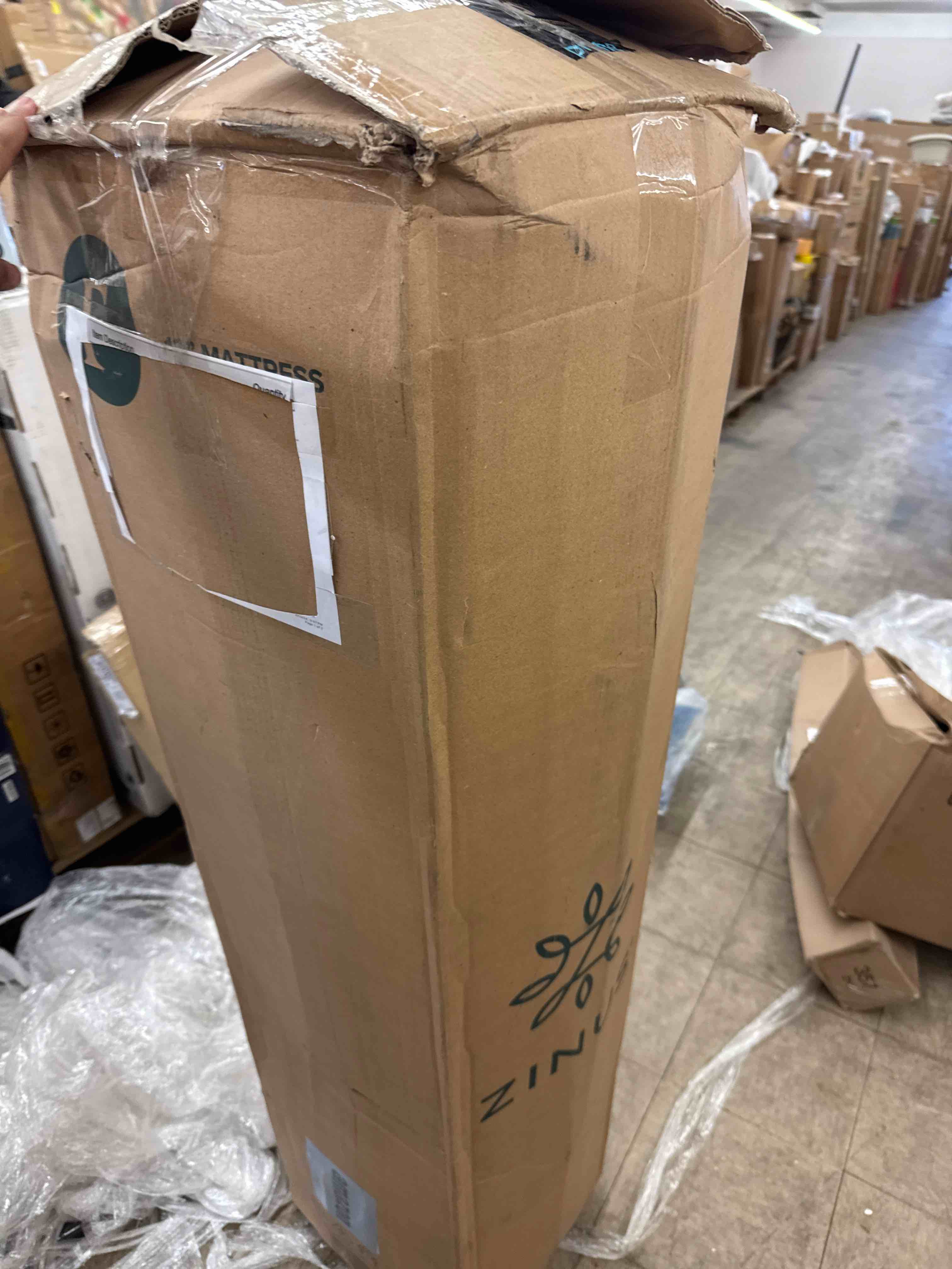 https://s3.amazonaws.com/lotting-images-prod/phillipi/BRN0113458_1730141343781.jpeg