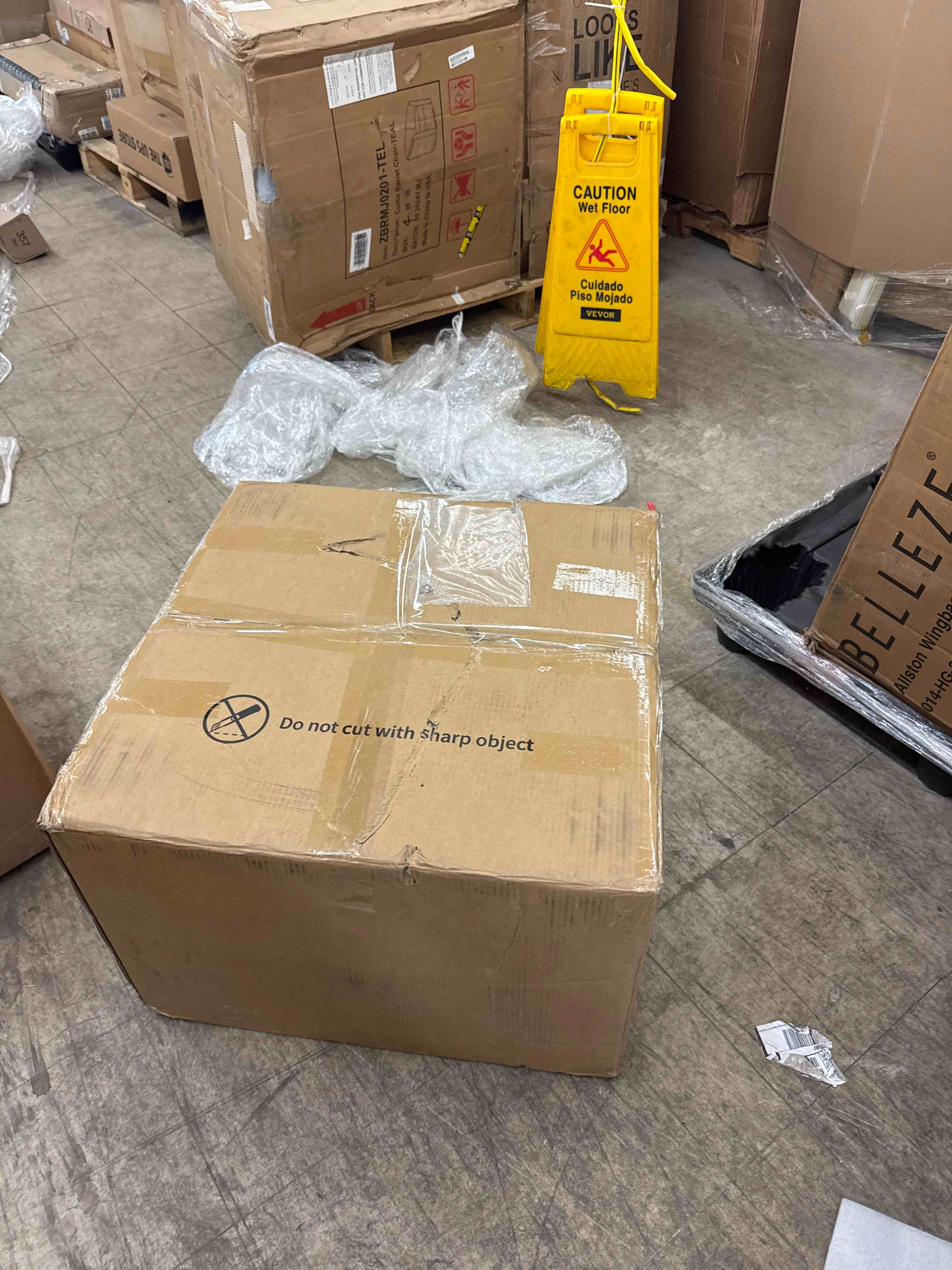 https://s3.amazonaws.com/lotting-images-prod/phillipi/BRN0113465_1730140149391.jpeg