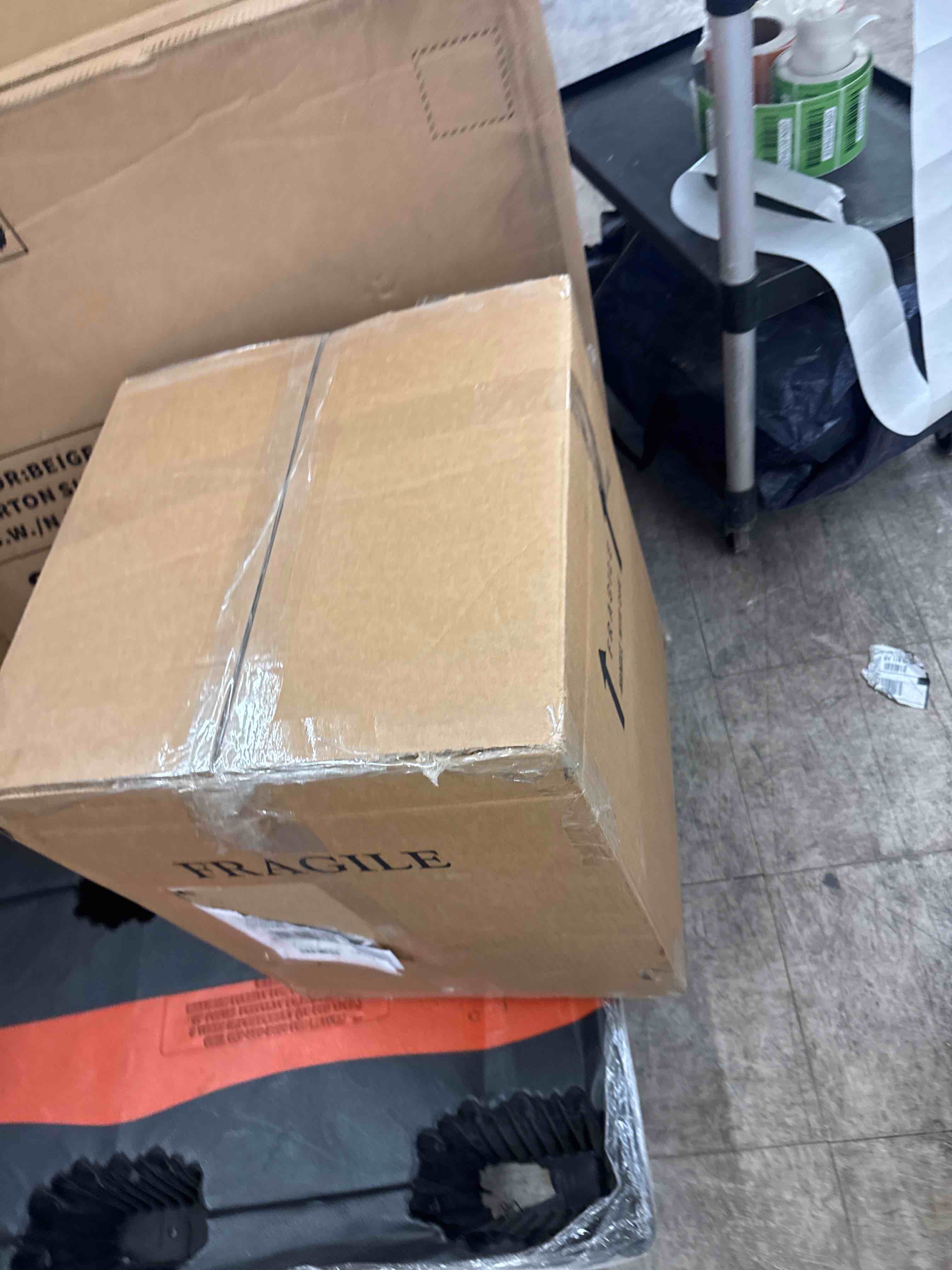 https://s3.amazonaws.com/lotting-images-prod/phillipi/BRN0113468_1730139433920.jpeg